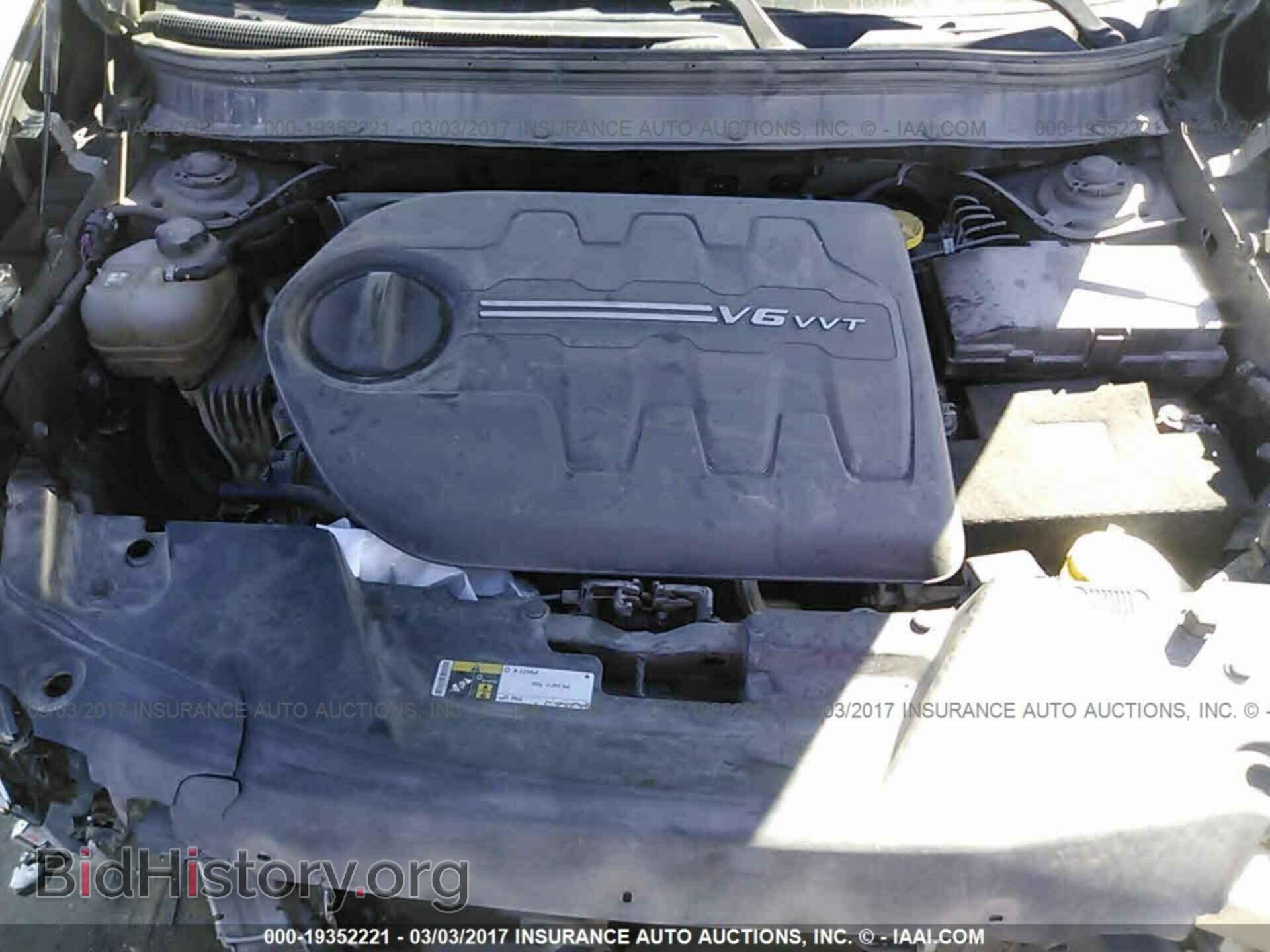 2014 Jeep Cherokee - VIN: 1C4PJLCS7EW313836 - Фото 10