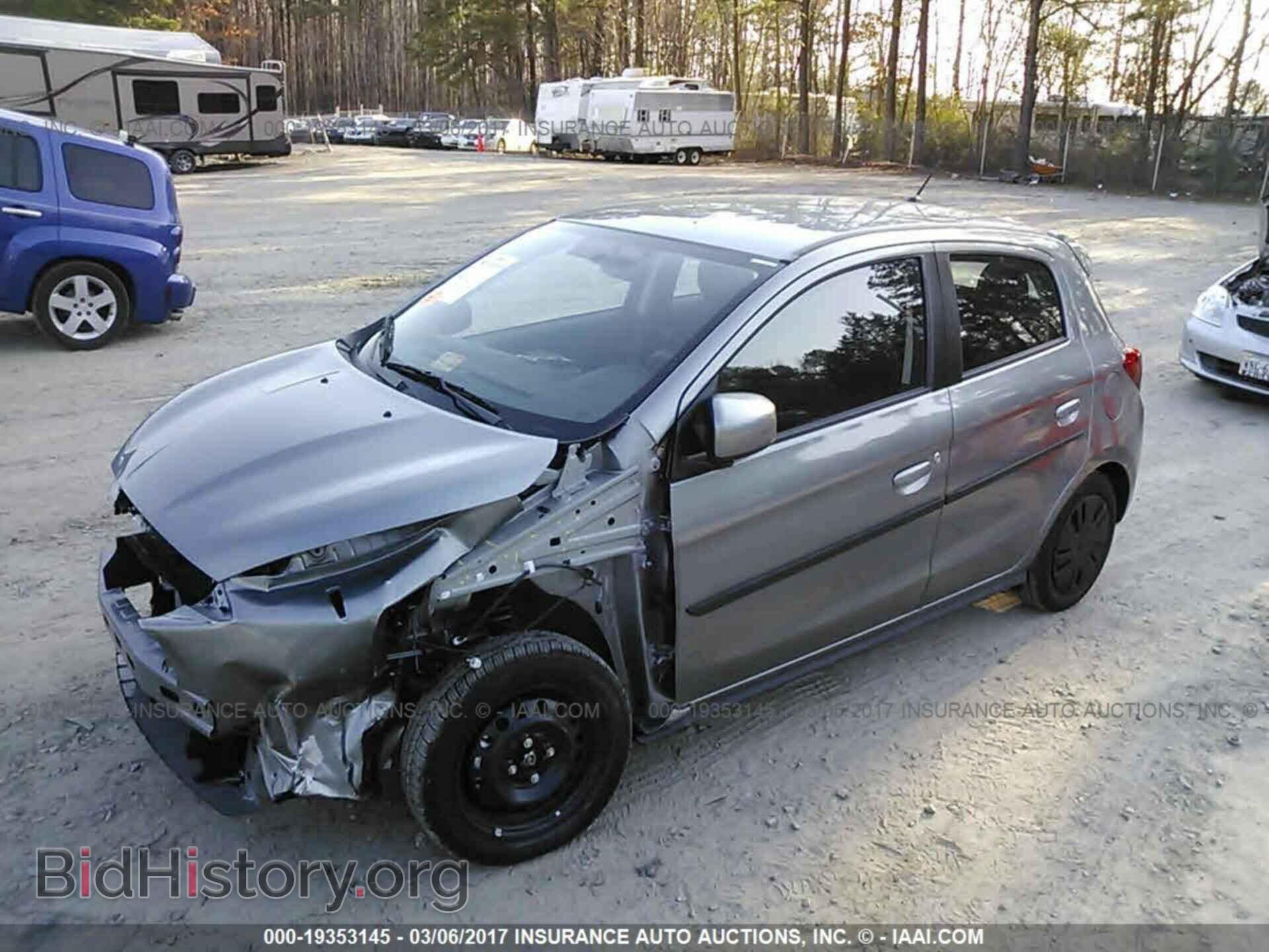 2017 Mitsubishi Mirage - VIN: ML32A3HJXHH014640 - Фото 2