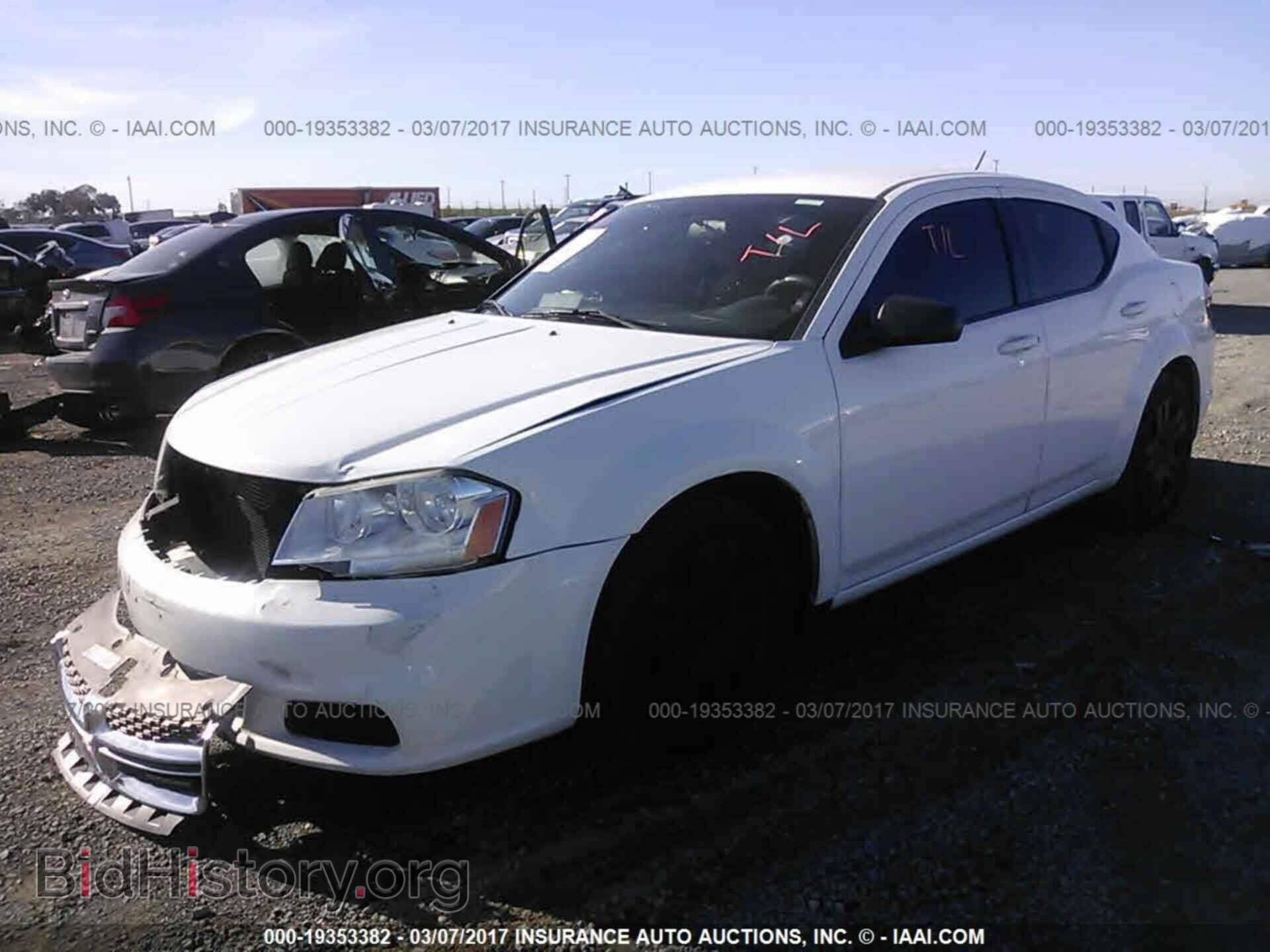 2012 Dodge Avenger - VIN: 1C3CDZAB4CN111720 - Photo 2