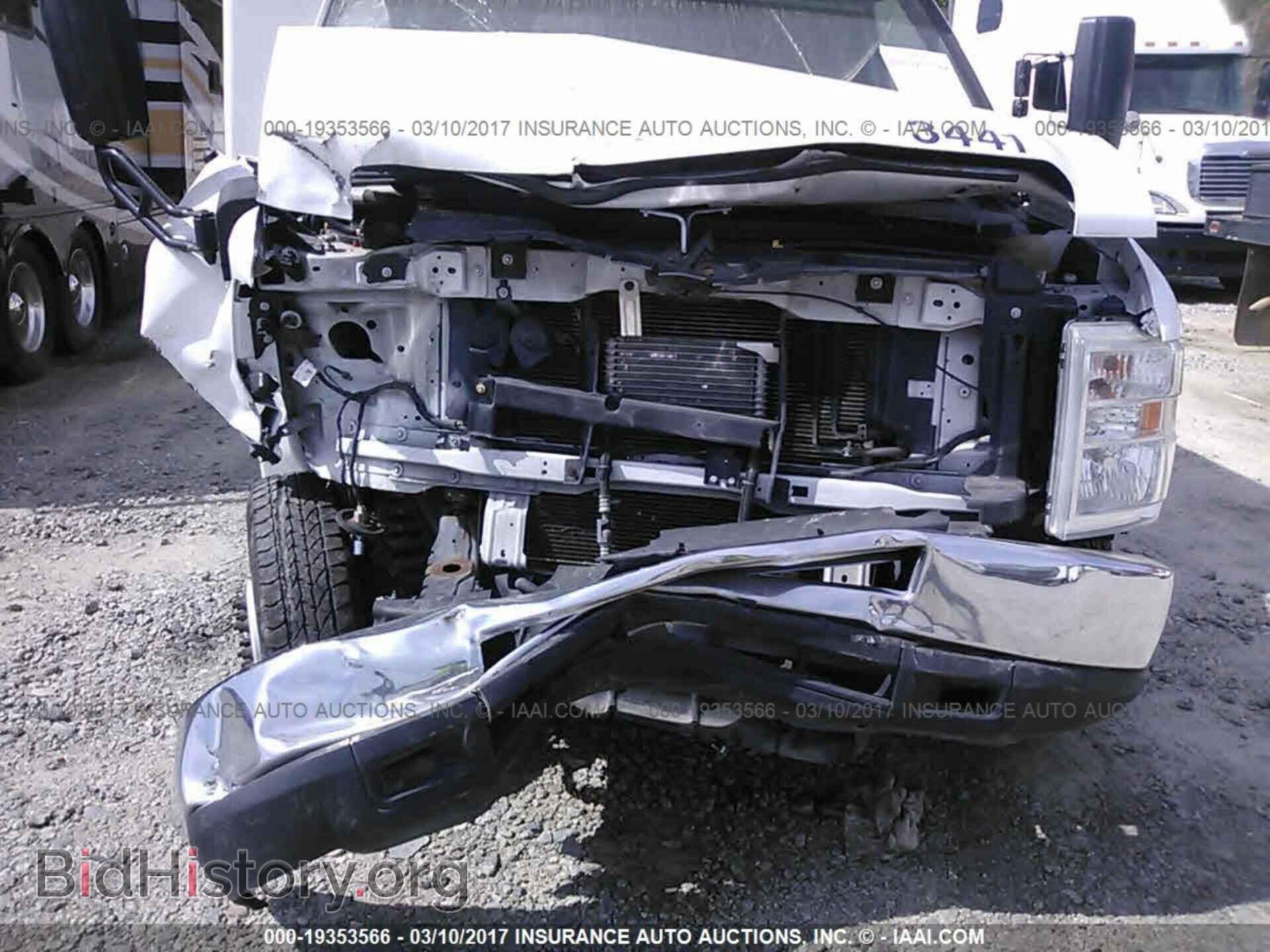 2014 Ford Econoline - VIN: 1FDEE3FS8EDB17712 - Photo 6
