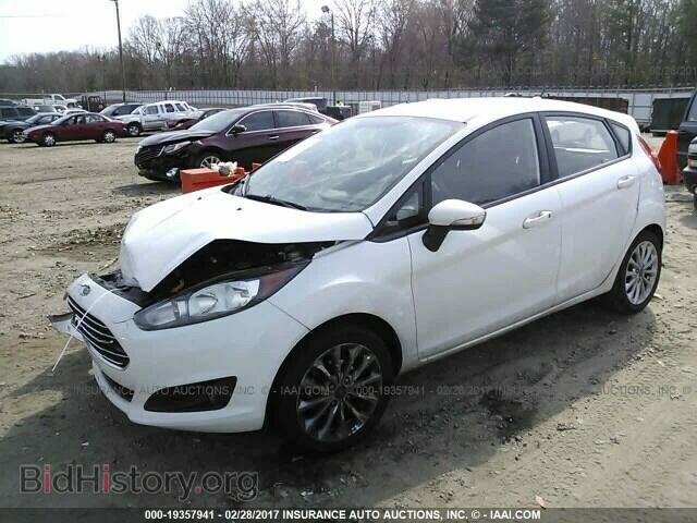 2014 Ford Fiesta - VIN: 3FADP4EJ9EM156358 - Photo 2