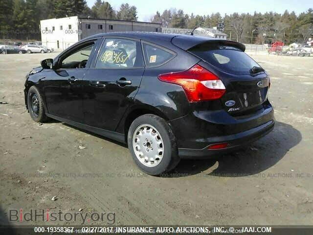2012 Ford Focus - VIN: 1FAHP3K22CL359762 - Photo 4