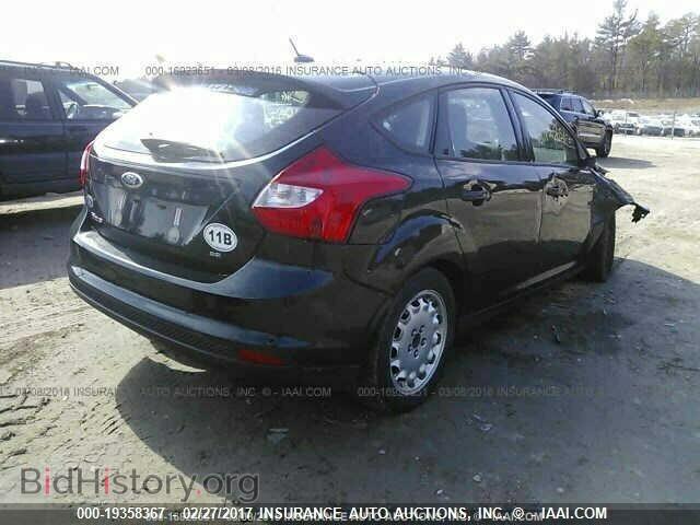 2012 Ford Focus - VIN: 1FAHP3K22CL359762 - Photo 5