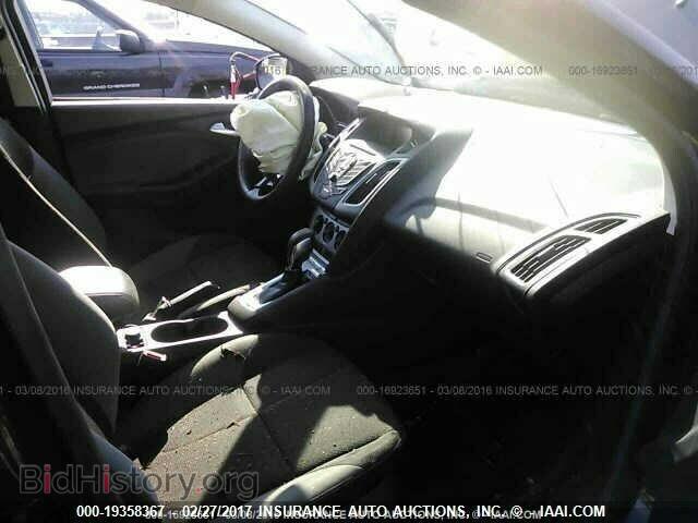 2012 Ford Focus - VIN: 1FAHP3K22CL359762 - Photo 6