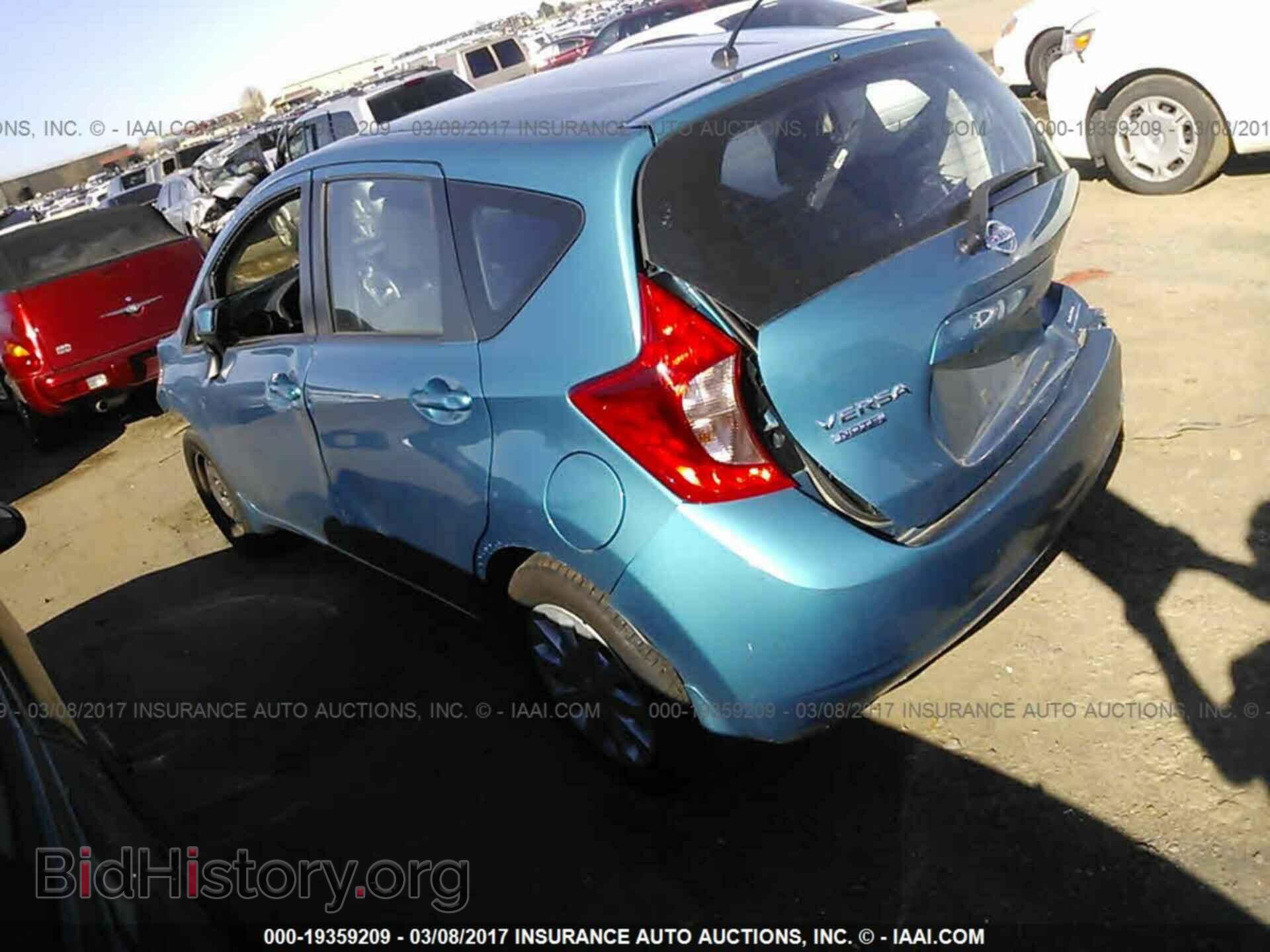 2015 Nissan Versa note - VIN: 3N1CE2CP0FL354988 - Фото 3