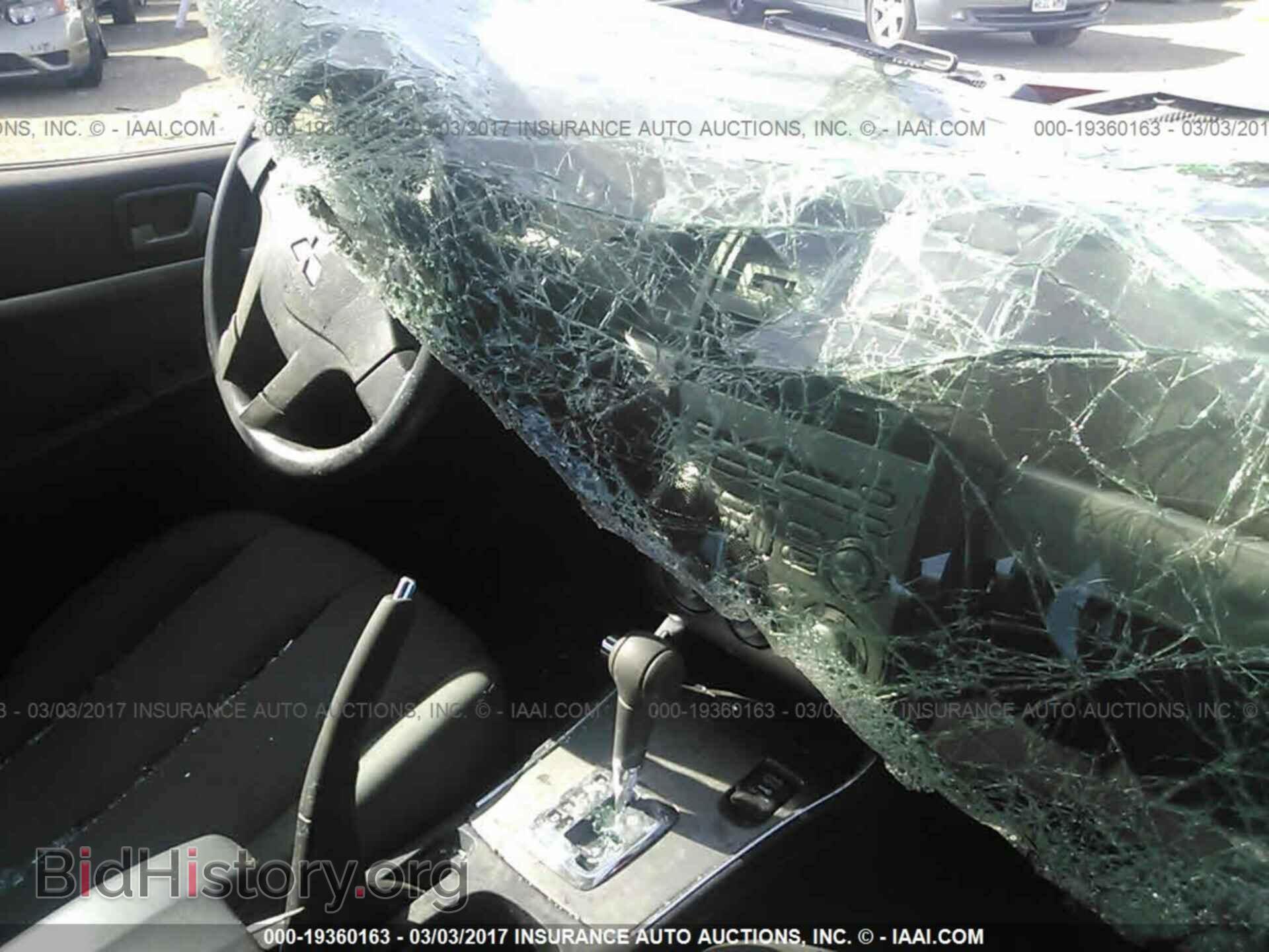 2011 Mitsubishi Galant - VIN: 4A32B2FF0BE023937 - Фото 5