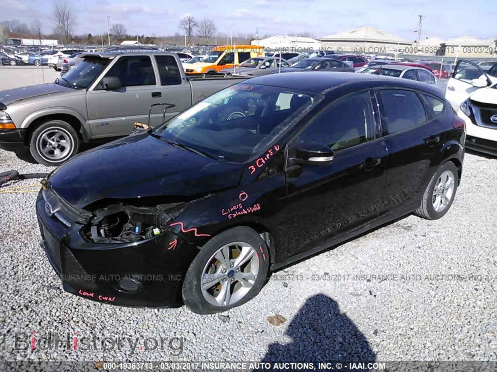 2014 Ford Focus - VIN: 1FADP3K26EL302837 - Фото 2