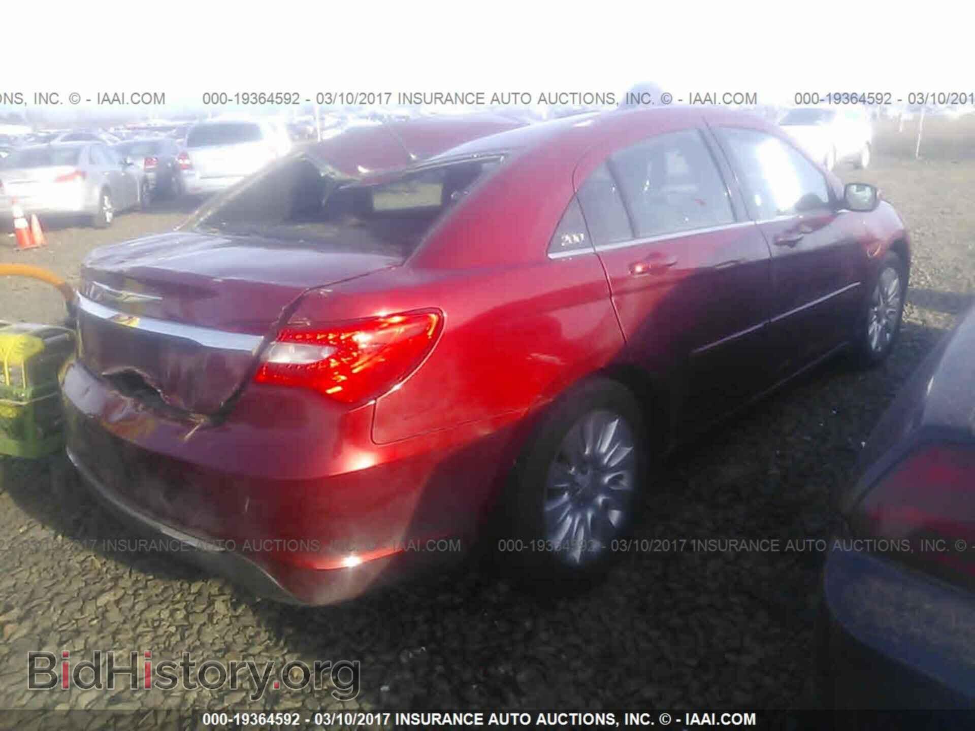 2013 Chrysler 200 - VIN: 1C3CCBAB0DN568648 - Фото 4