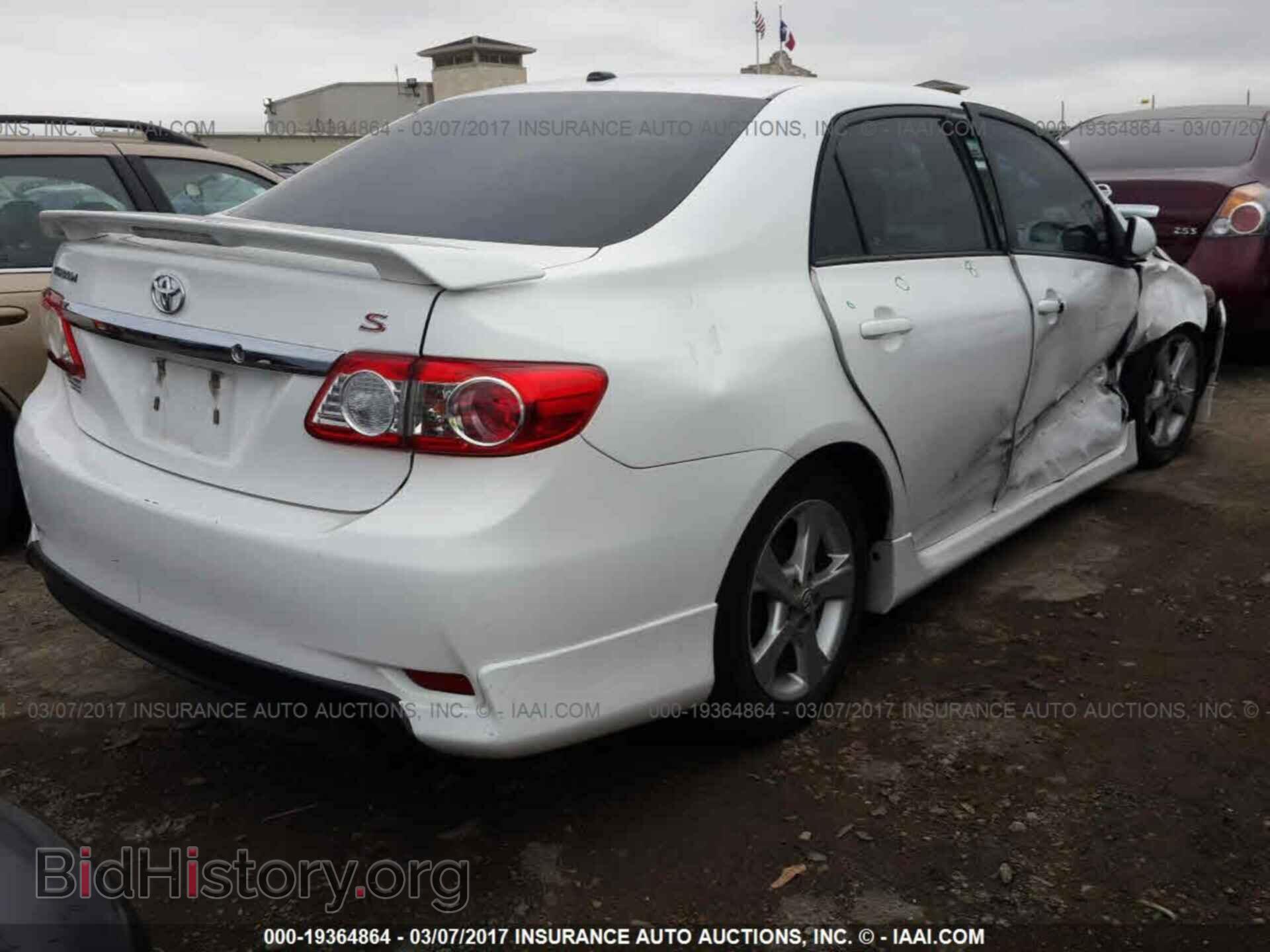 2011 Toyota Corolla - VIN: 2T1BU4EE3BC745360 - Фото 4