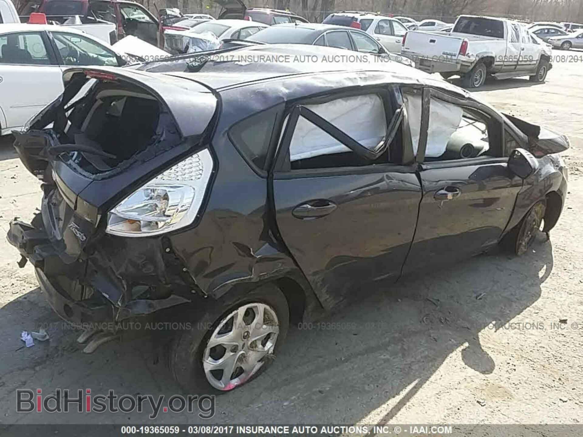 2012 Ford Fiesta - VIN: 3FADP4EJ8CM154162 - Фото 4