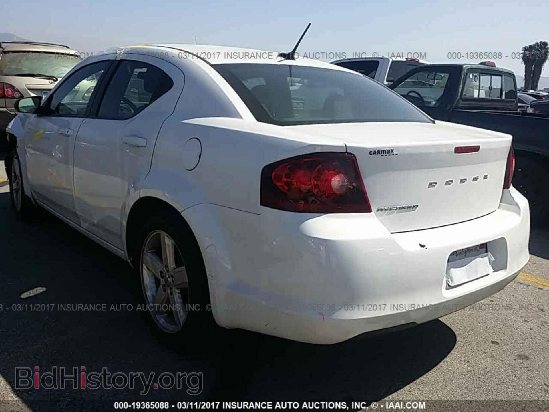 2013 Dodge Avenger - VIN: 1C3CDZAB9DN662534 - Photo 3