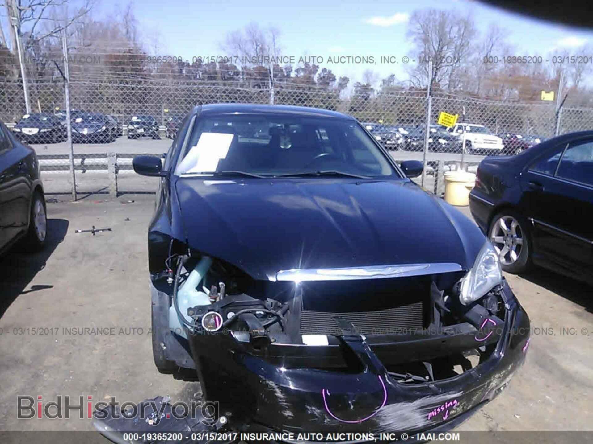 2011 Chrysler 200 - VIN: 1C3BC1FG3BN604811 - Фото 6