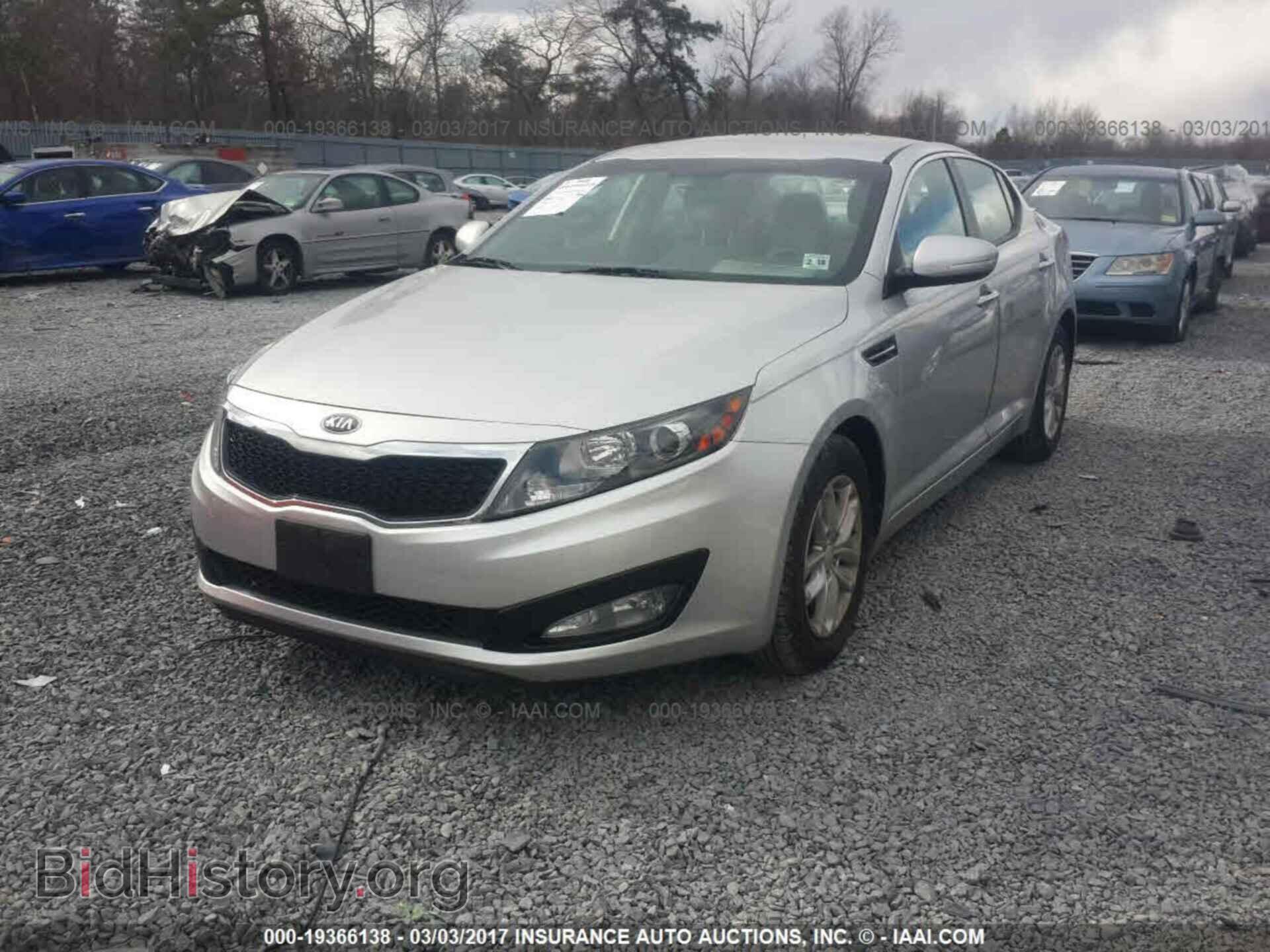 2013 Kia Optima - VIN: KNAGM4A78D5371323 - Photo 2