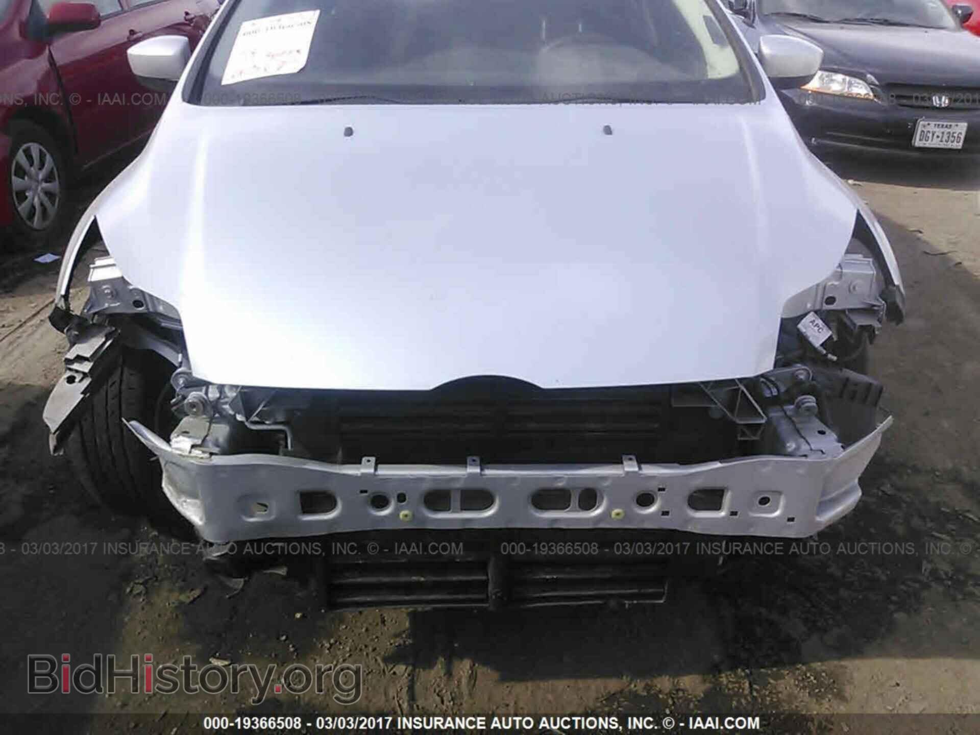 2012 Ford Focus - VIN: 1FAHP3F20CL217470 - Photo 6