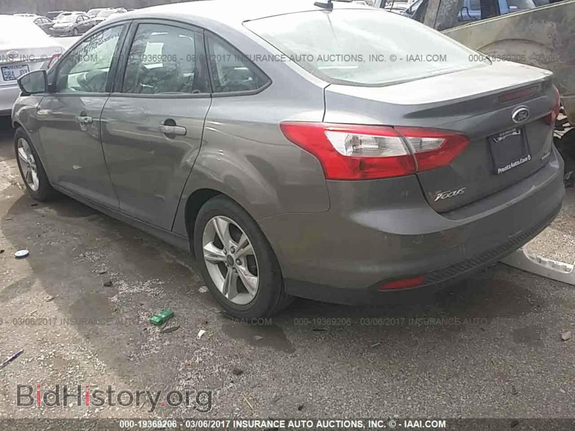 2014 Ford Focus - VIN: 1FADP3F27EL163506 - Фото 3