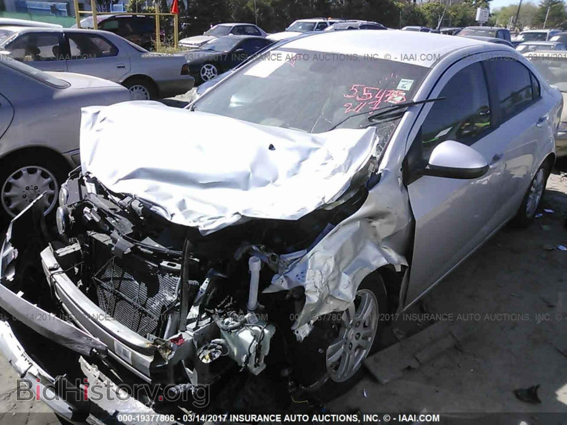 2012 Chevrolet Sonic - VIN: 1G1JA5SH2C4110314 - Фото 2