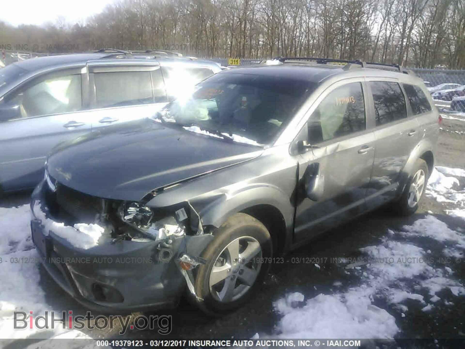 2012 Dodge Journey - VIN: 3C4PDCBG4CT158847 - Фото 2