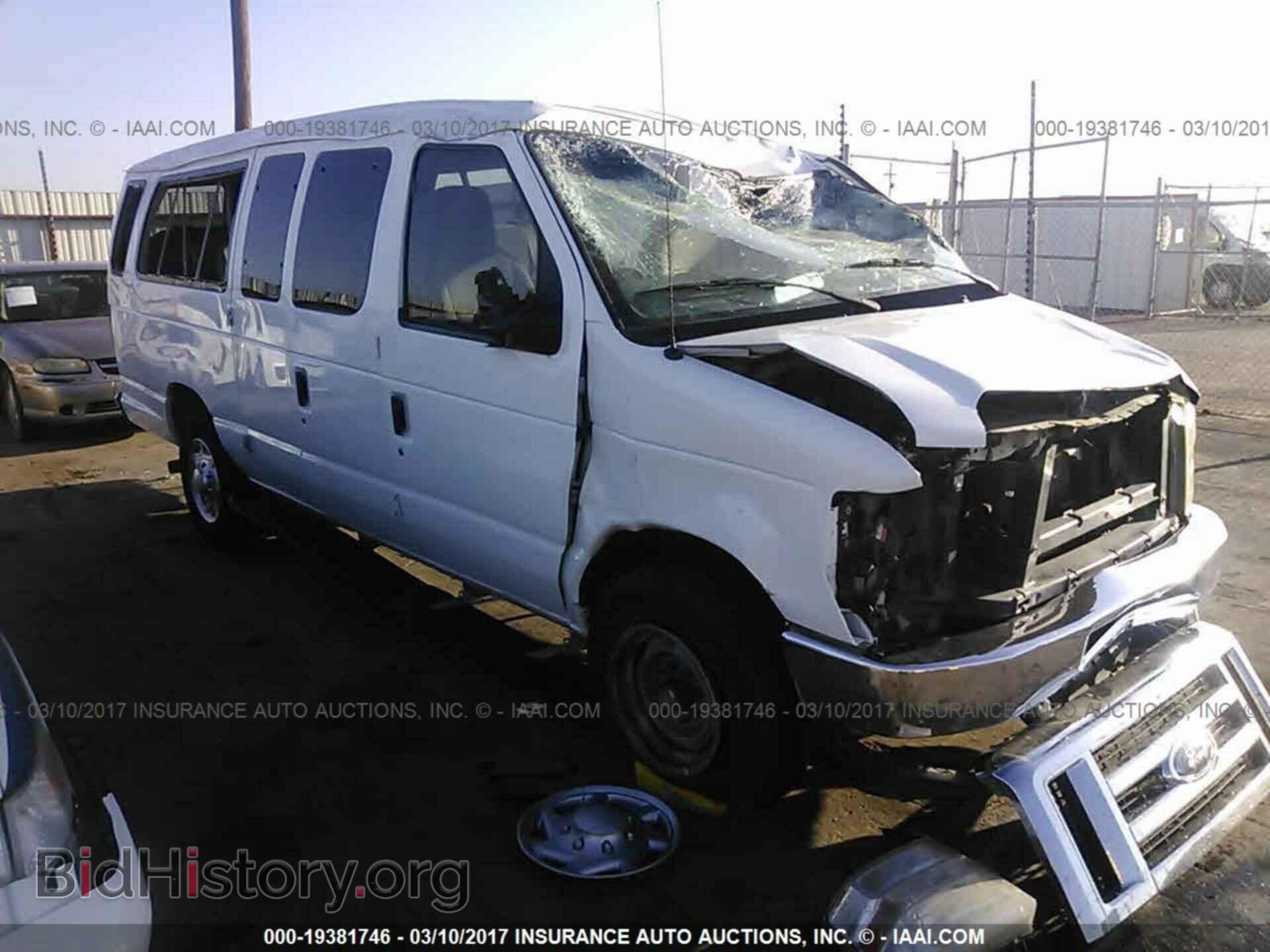 Photo 1FBSS3BL6CDA10464 - Ford Econoline 2012