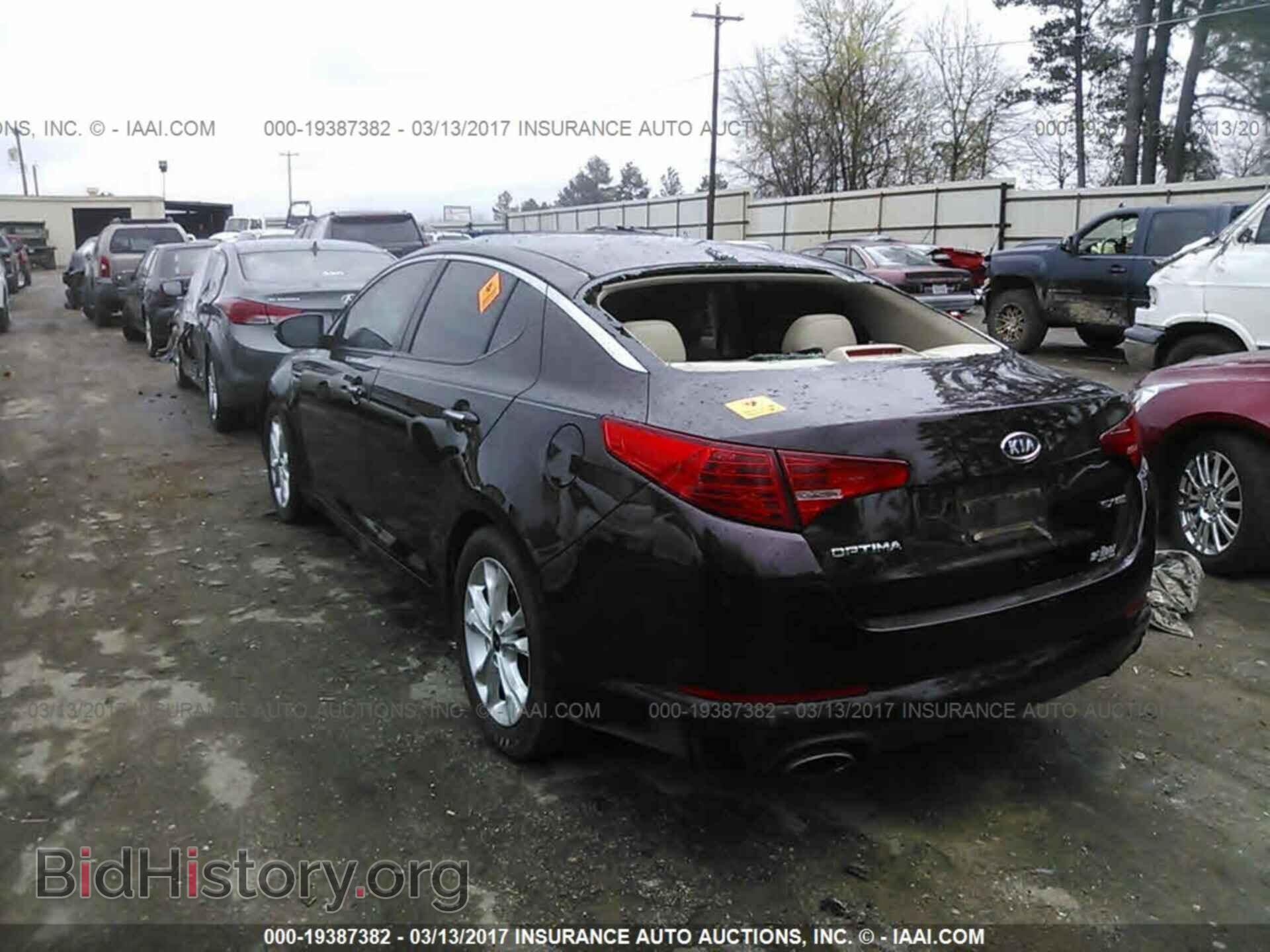 2011 Kia Optima - VIN: KNAGN4A7XB5044223 - Фото 3