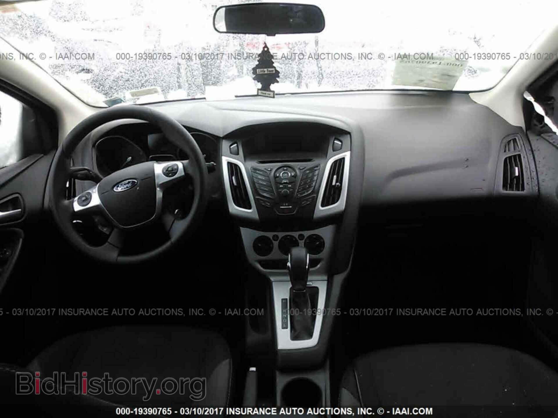 2014 Ford Focus - VIN: 1FADP3K27EL265412 - Photo 5