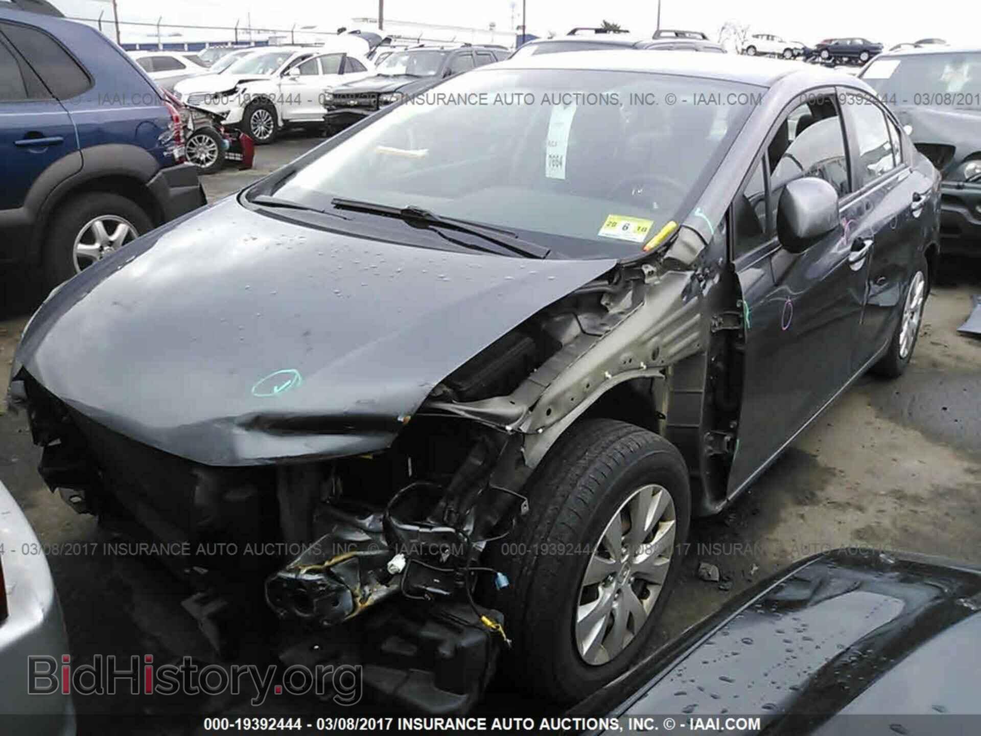 2012 Honda Civic - VIN: 2HGFB2F52CH300496 - Фото 2