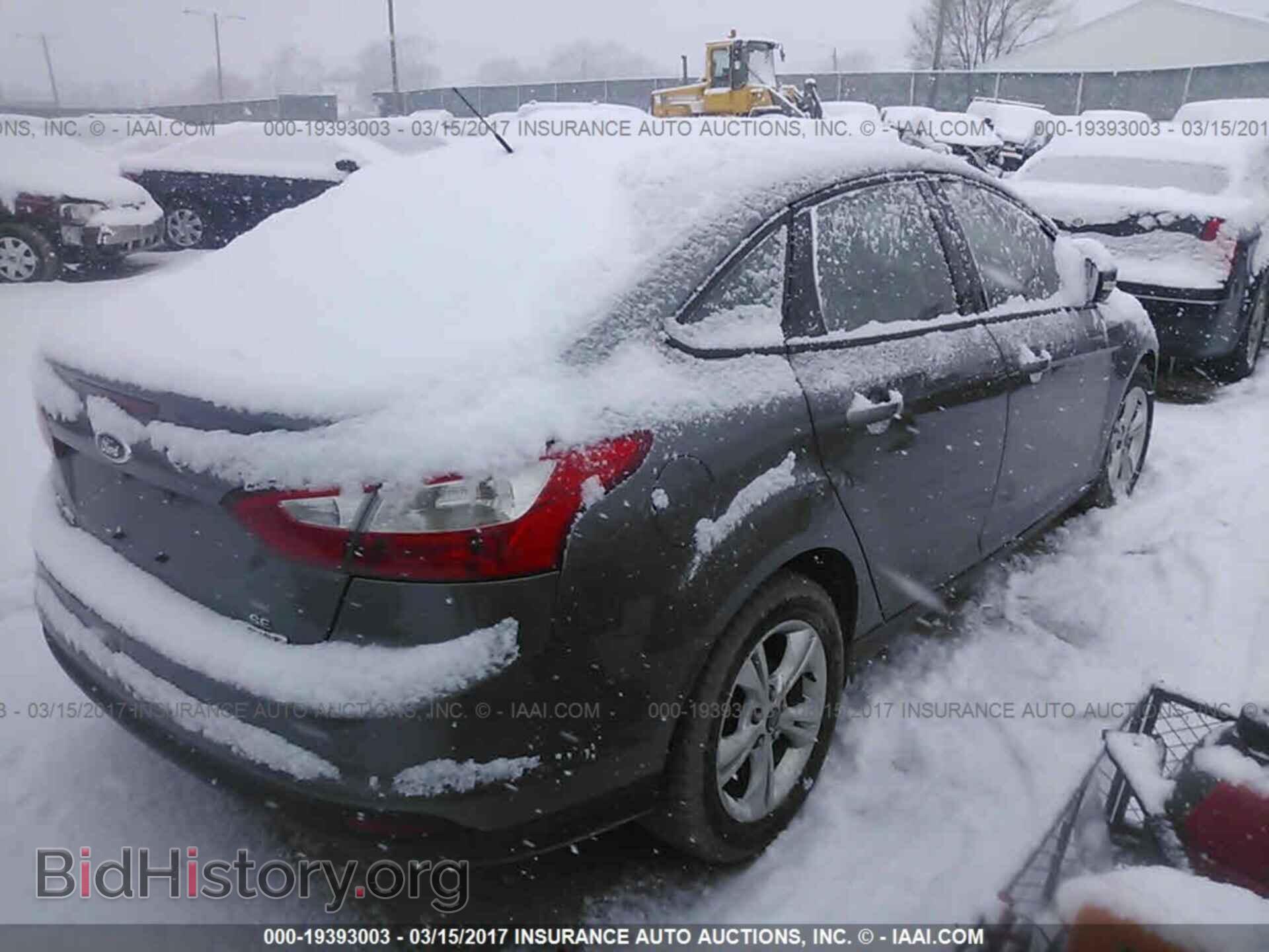 2013 Ford Focus - VIN: 1FADP3F2XDL150795 - Photo 4