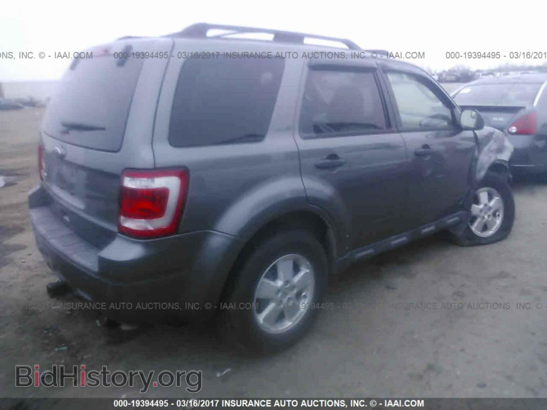 2011 Ford Escape - VIN: 1FMCU0D74BKB73936 - Photo 4