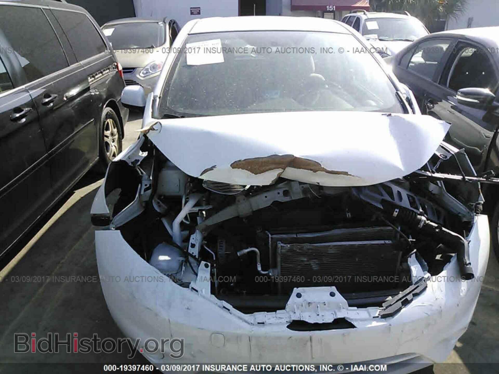 2014 Nissan Versa note - VIN: 3N1CE2CP2EL384301 - Photo 6