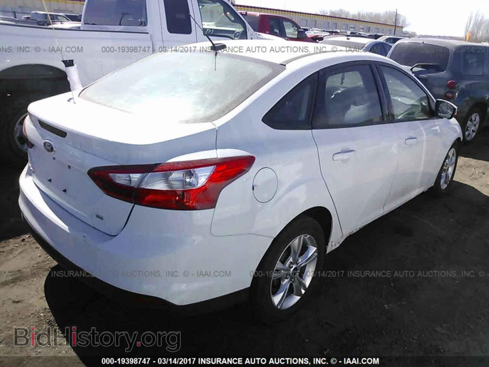2013 Ford Focus - VIN: 1FADP3F22DL278478 - Фото 4