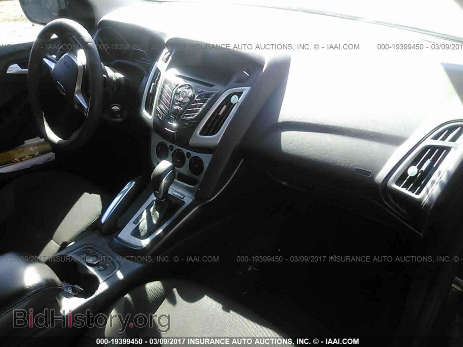 2013 Ford Focus - VIN: 1FADP3F24DL243280 - Photo 5