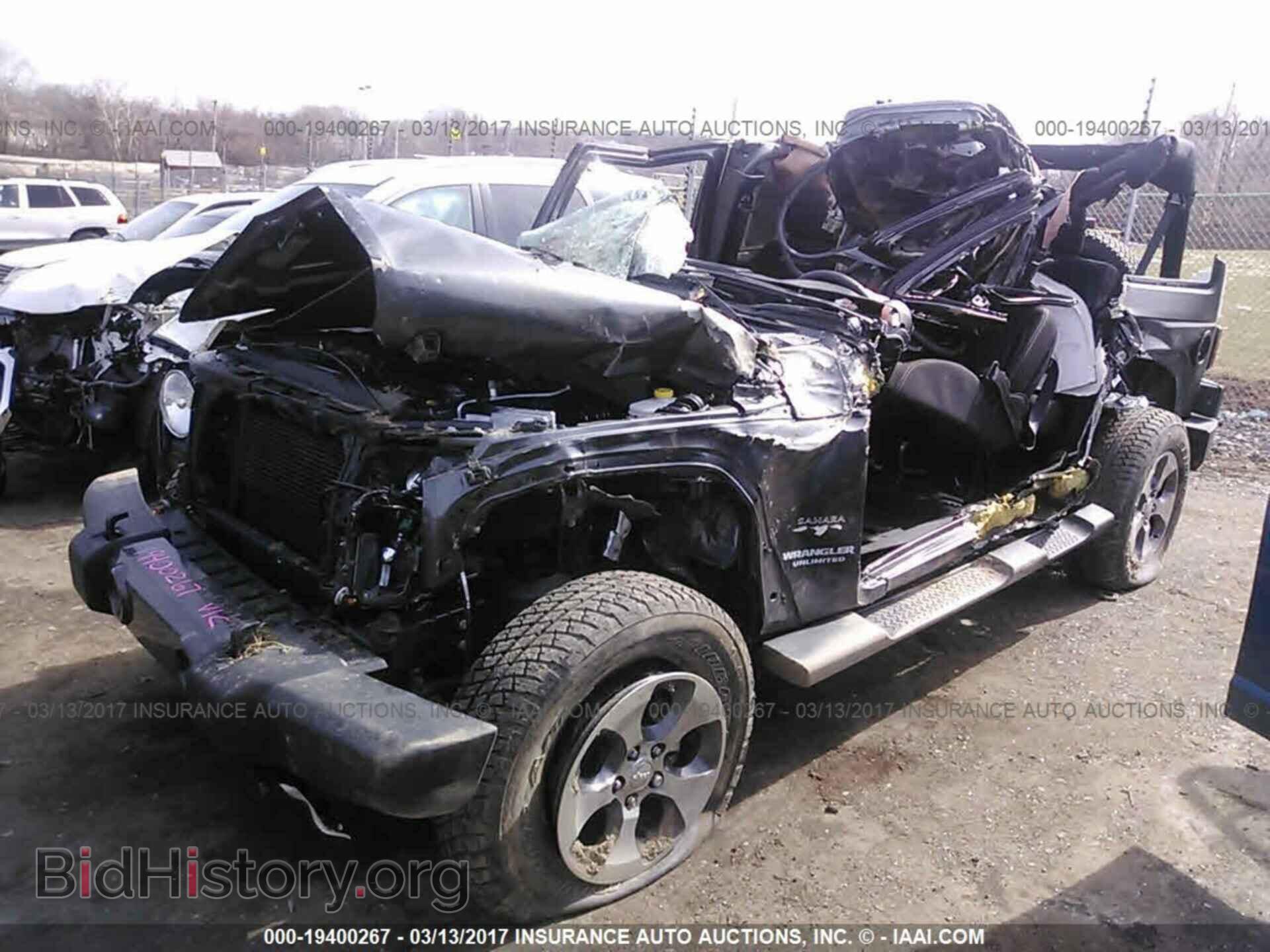 2016 Jeep Wrangler - VIN: 1C4BJWEG1GL180743 - Фото 2