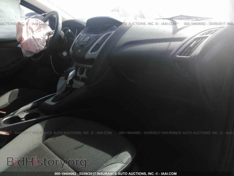 2014 Ford FOCUS (VIN 1FADP3K23EL431375) — фото 5 из 10