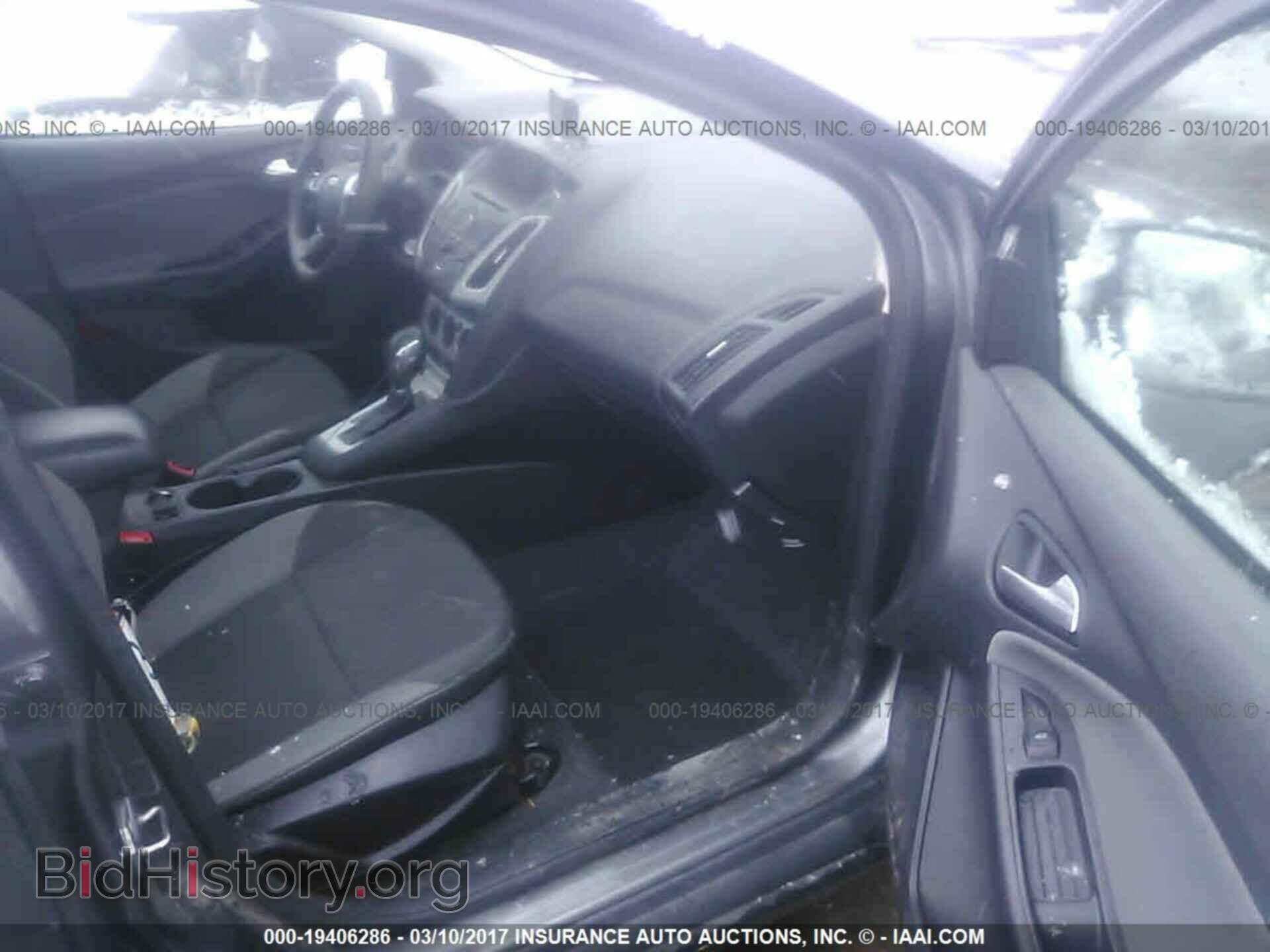 2013 Ford Focus - VIN: 1FADP3F28DL130528 - Photo 5