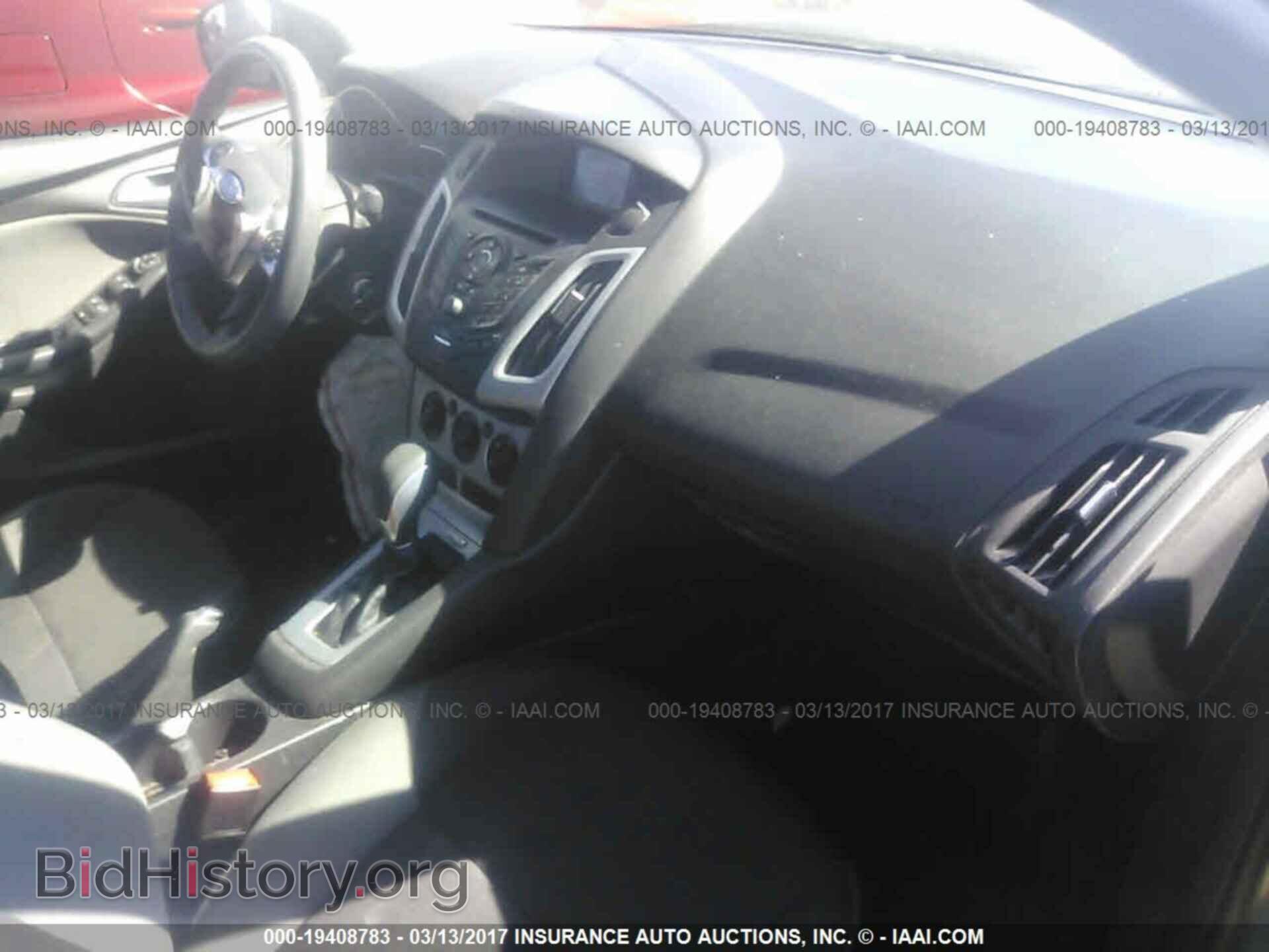 2014 Ford Focus - VIN: 1FADP3F21EL453675 - Photo 5