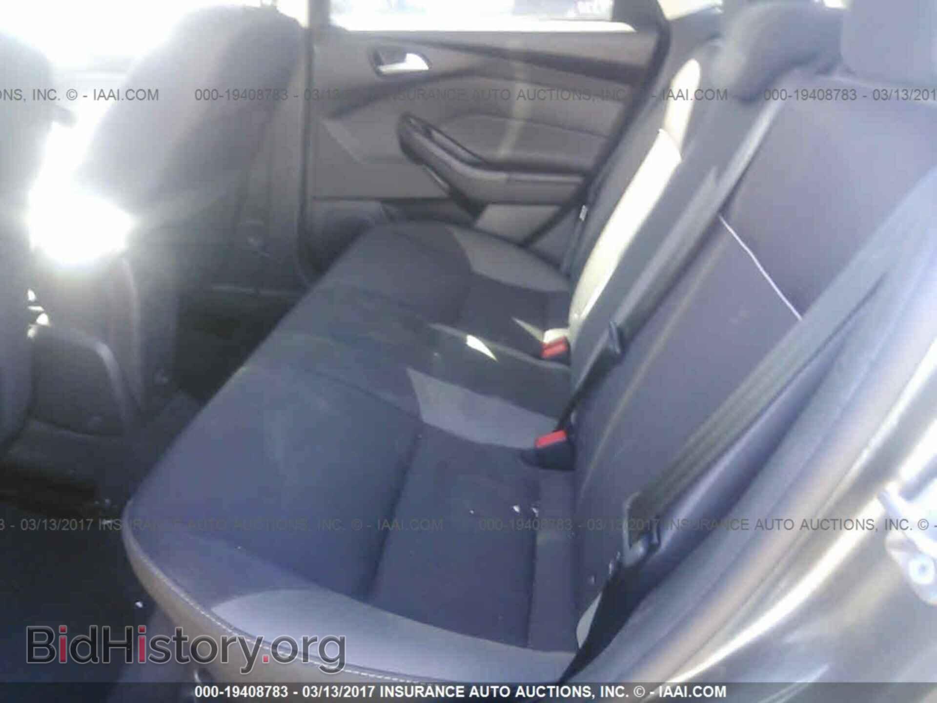 2014 Ford Focus - VIN: 1FADP3F21EL453675 - Photo 8