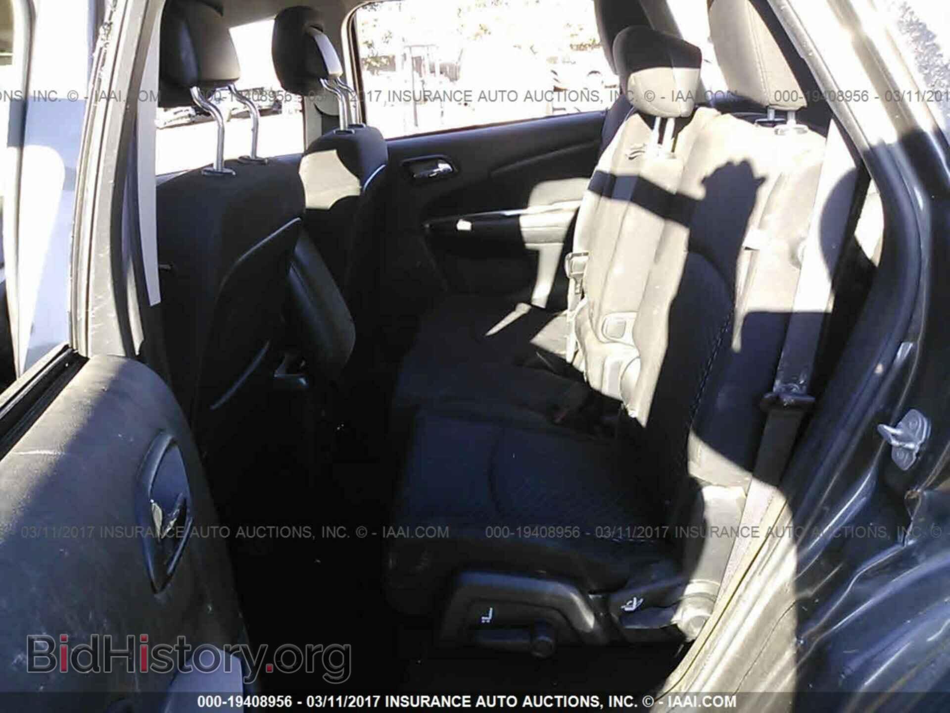 2015 Dodge Journey - VIN: 3C4PDCBG3FT637071 - Photo 8