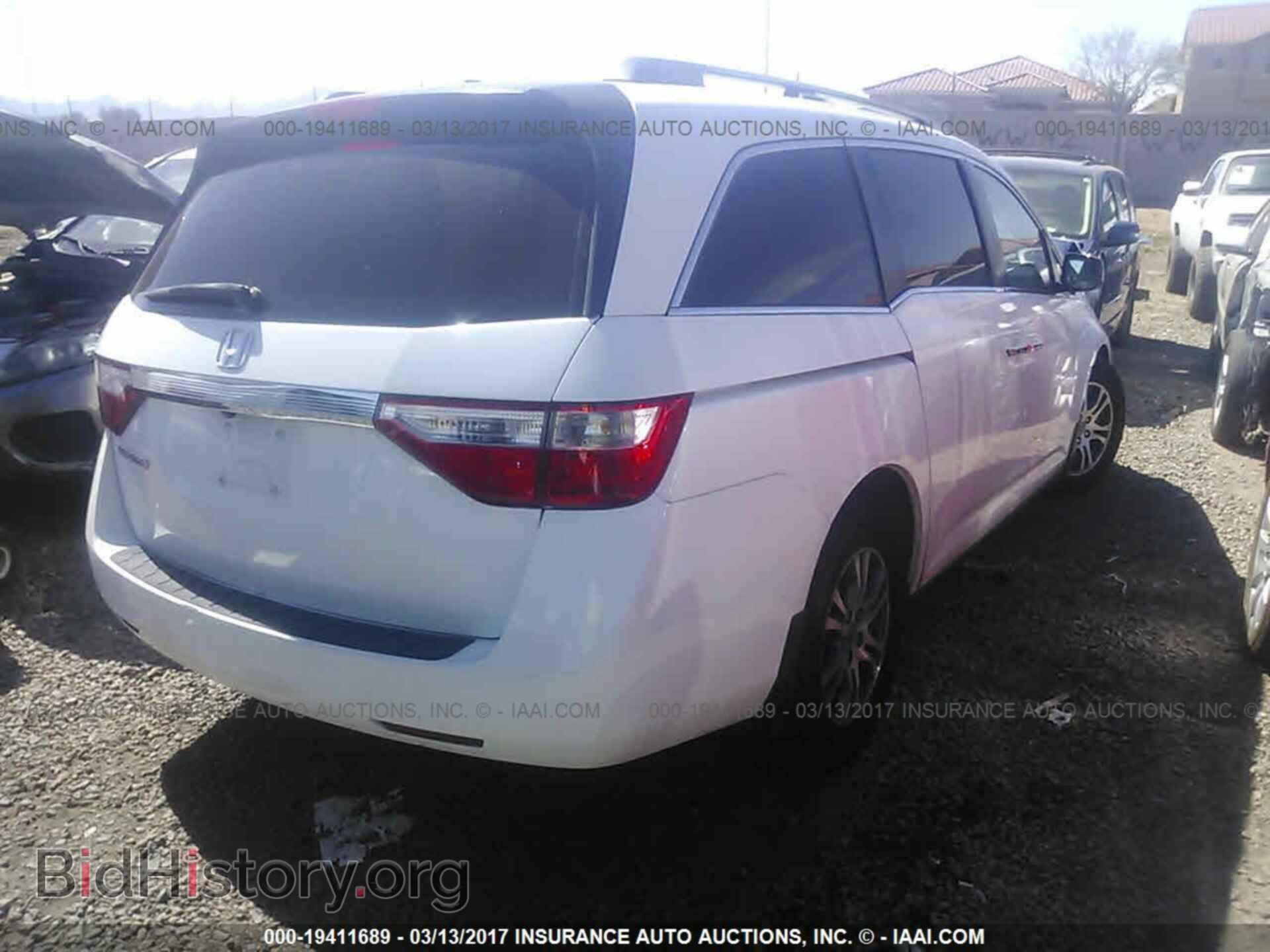 2011 Honda Odyssey - VIN: 5FNRL5H63BB055471 - Фото 4