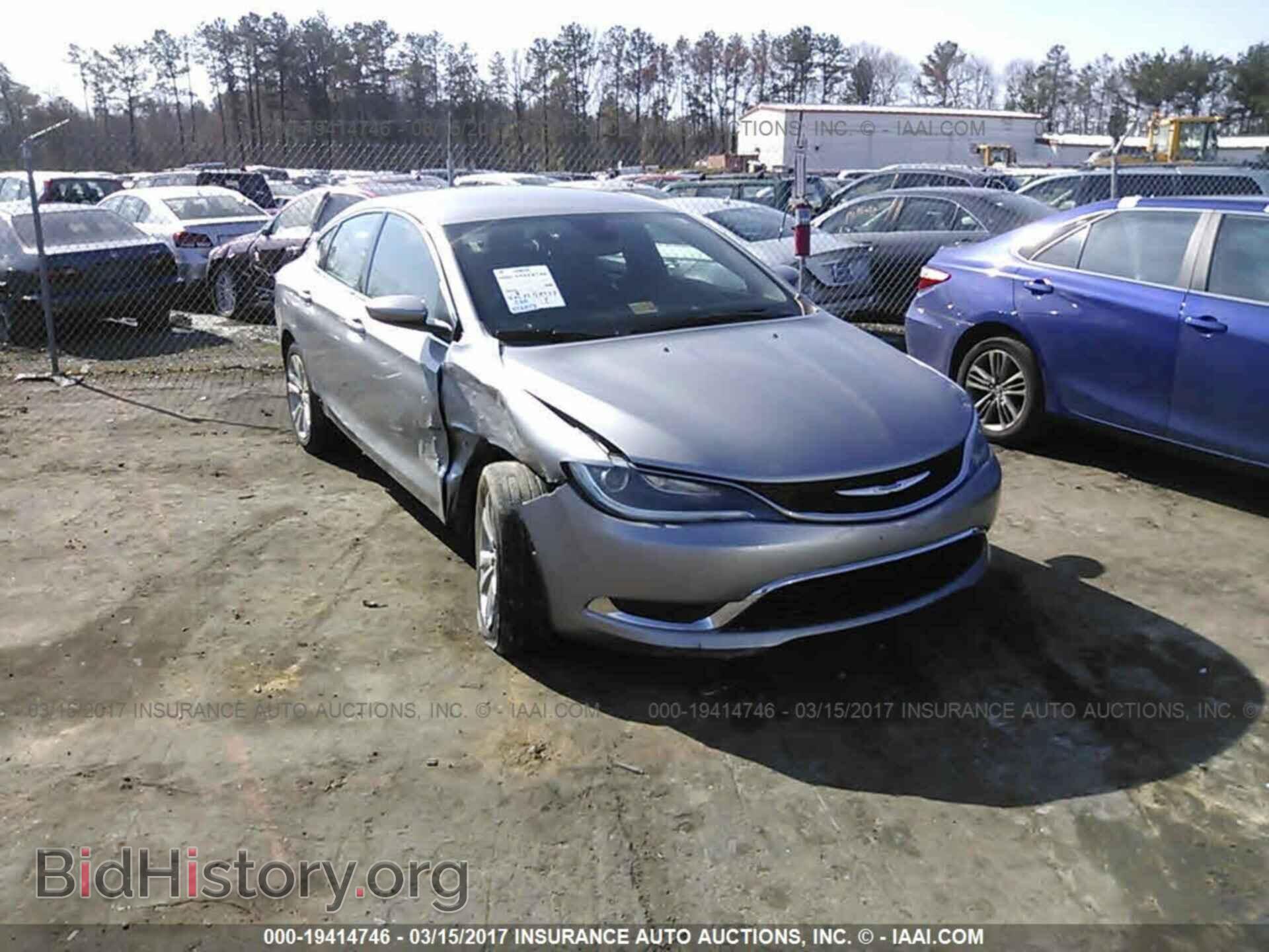 Photo 1C3CCCAB3FN577384 - Chrysler 200 2015