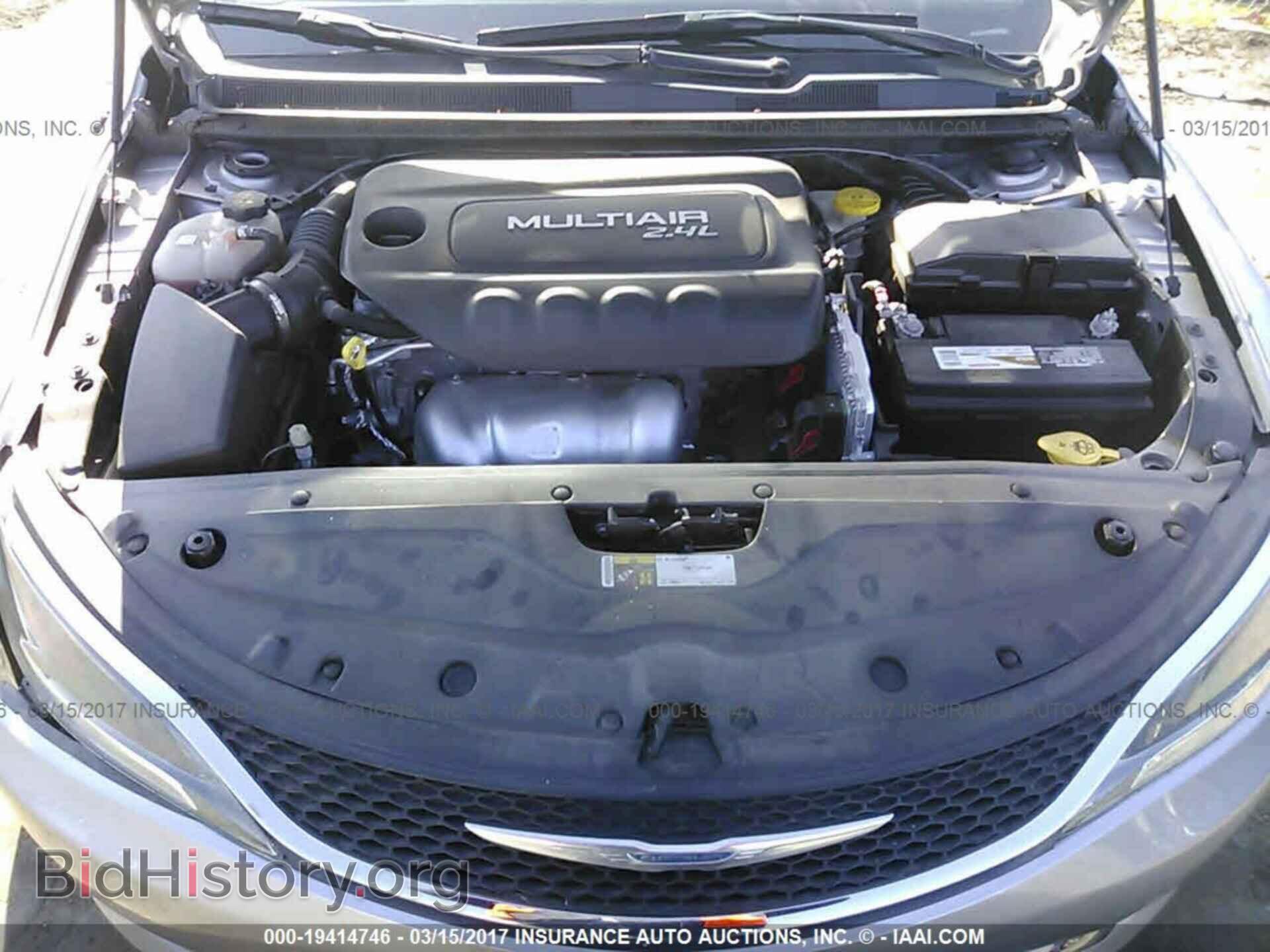 2015 Chrysler 200 - VIN: 1C3CCCAB3FN577384 - Photo 10
