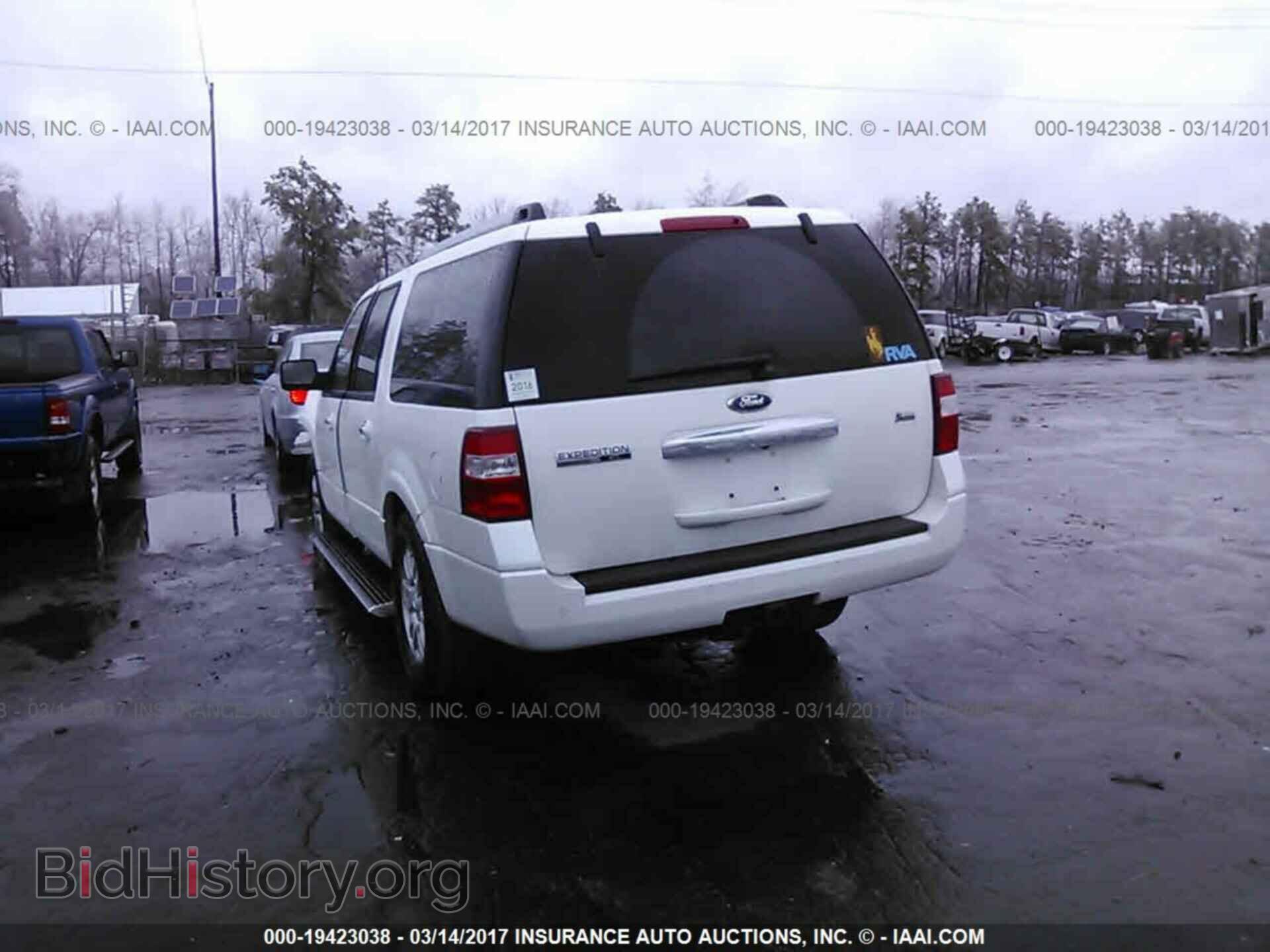 2014 Ford Expedition - VIN: 1FMJK2A54EEF00348 - Фото 3