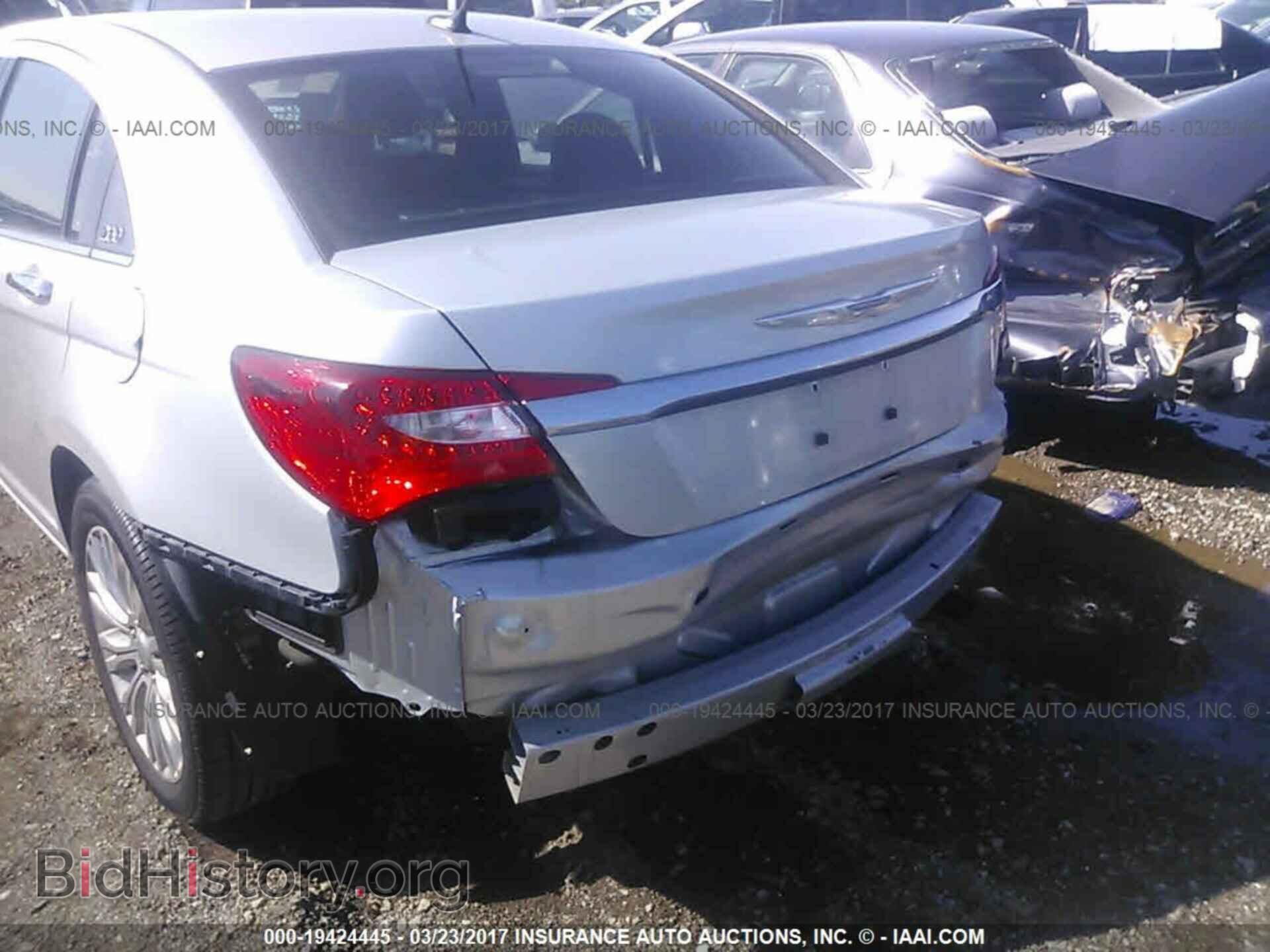 2011 Chrysler 200 - VIN: 1C3BC2FB8BN551159 - Фото 6