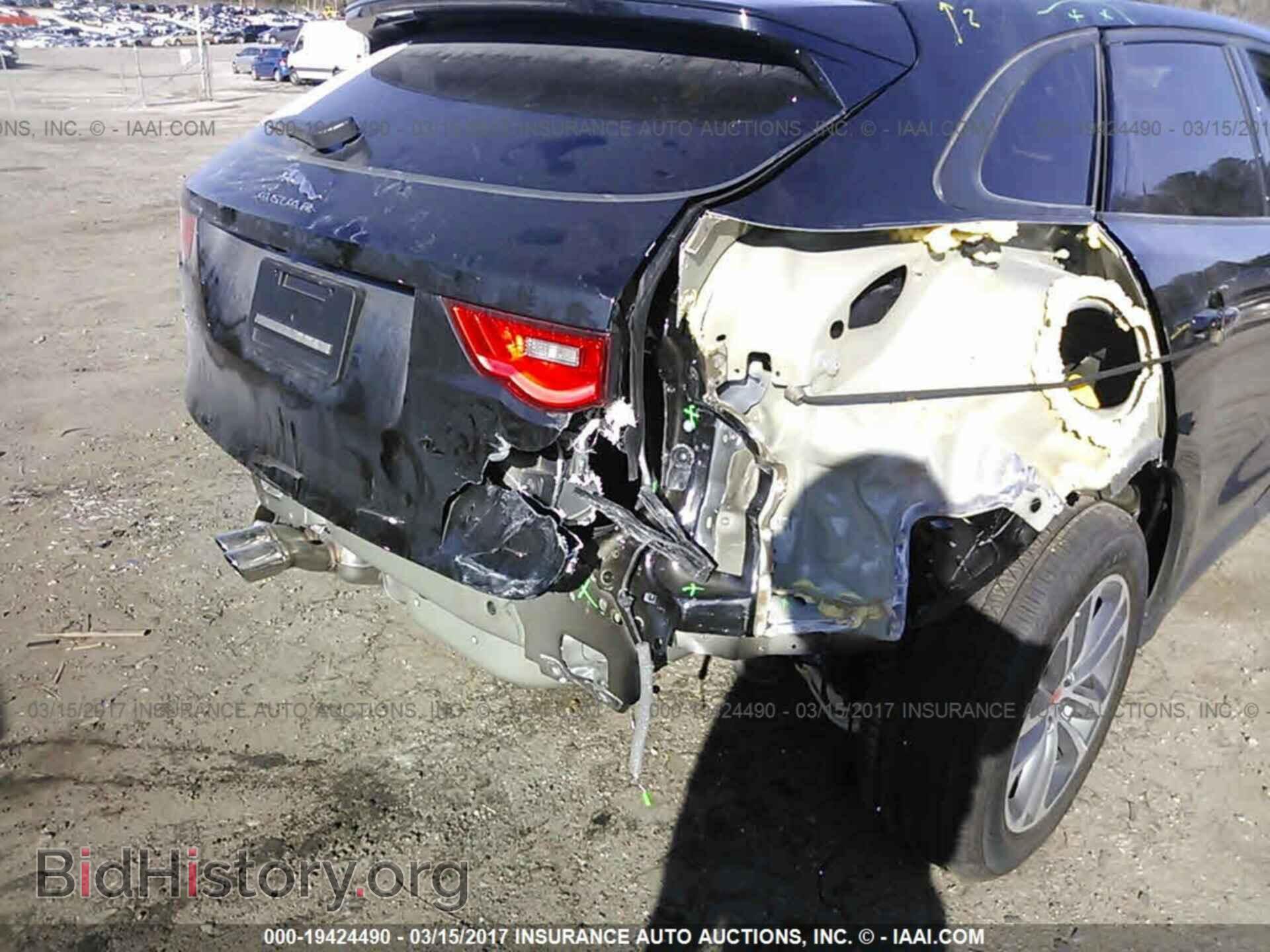 2017 Jaguar F-pace - VIN: SADCJ2BN5HA087886 - Фото 6