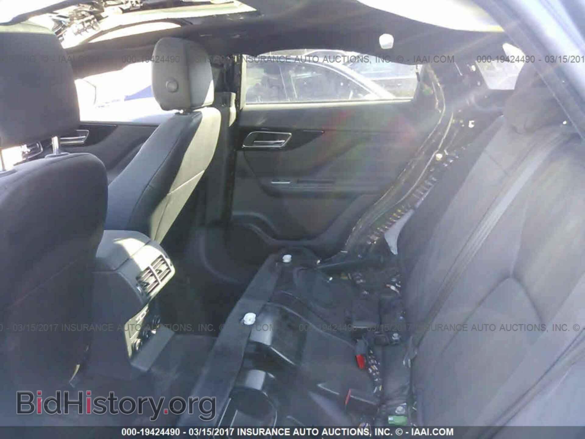 2017 Jaguar F-pace - VIN: SADCJ2BN5HA087886 - Фото 8