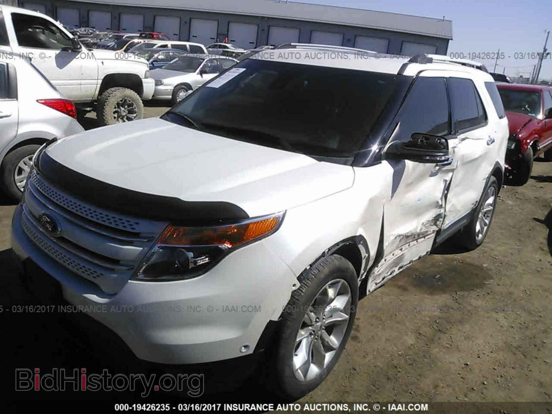 2013 Ford Explorer - VIN: 1FM5K7F88DGB12835 - Photo 2