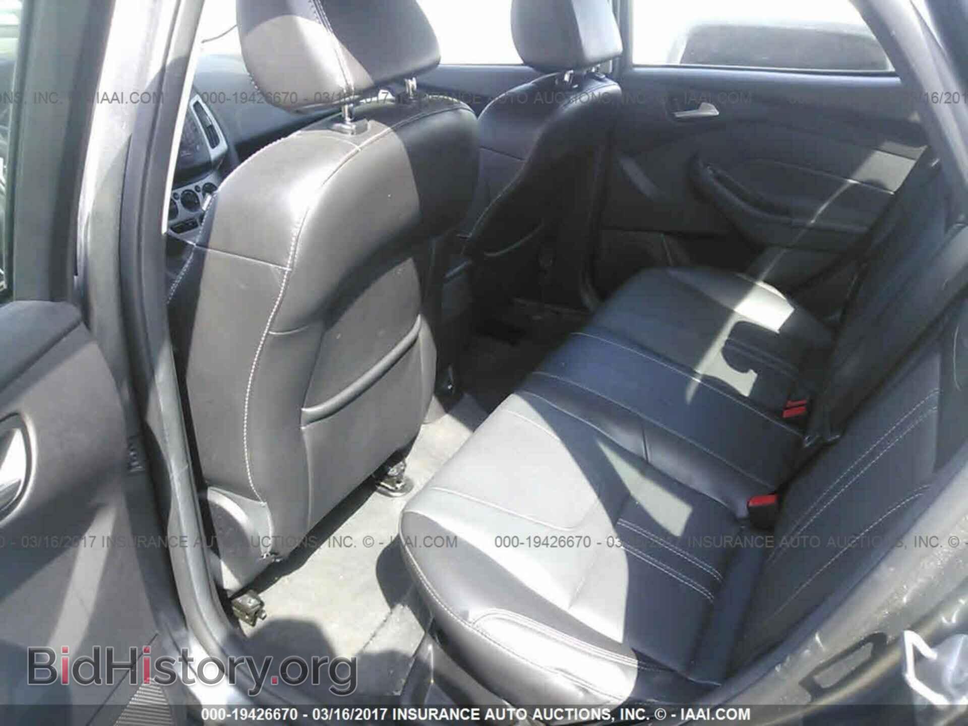 2014 Ford Focus - VIN: 1FADP3F28EL337776 - Photo 8