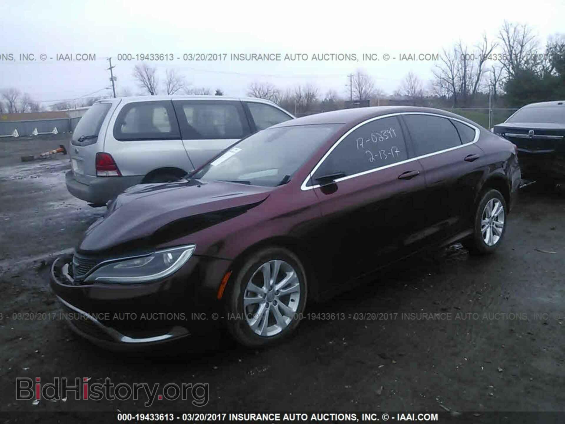 2015 Chrysler 200 - VIN: 1C3CCCAB9FN658499 - Photo 2