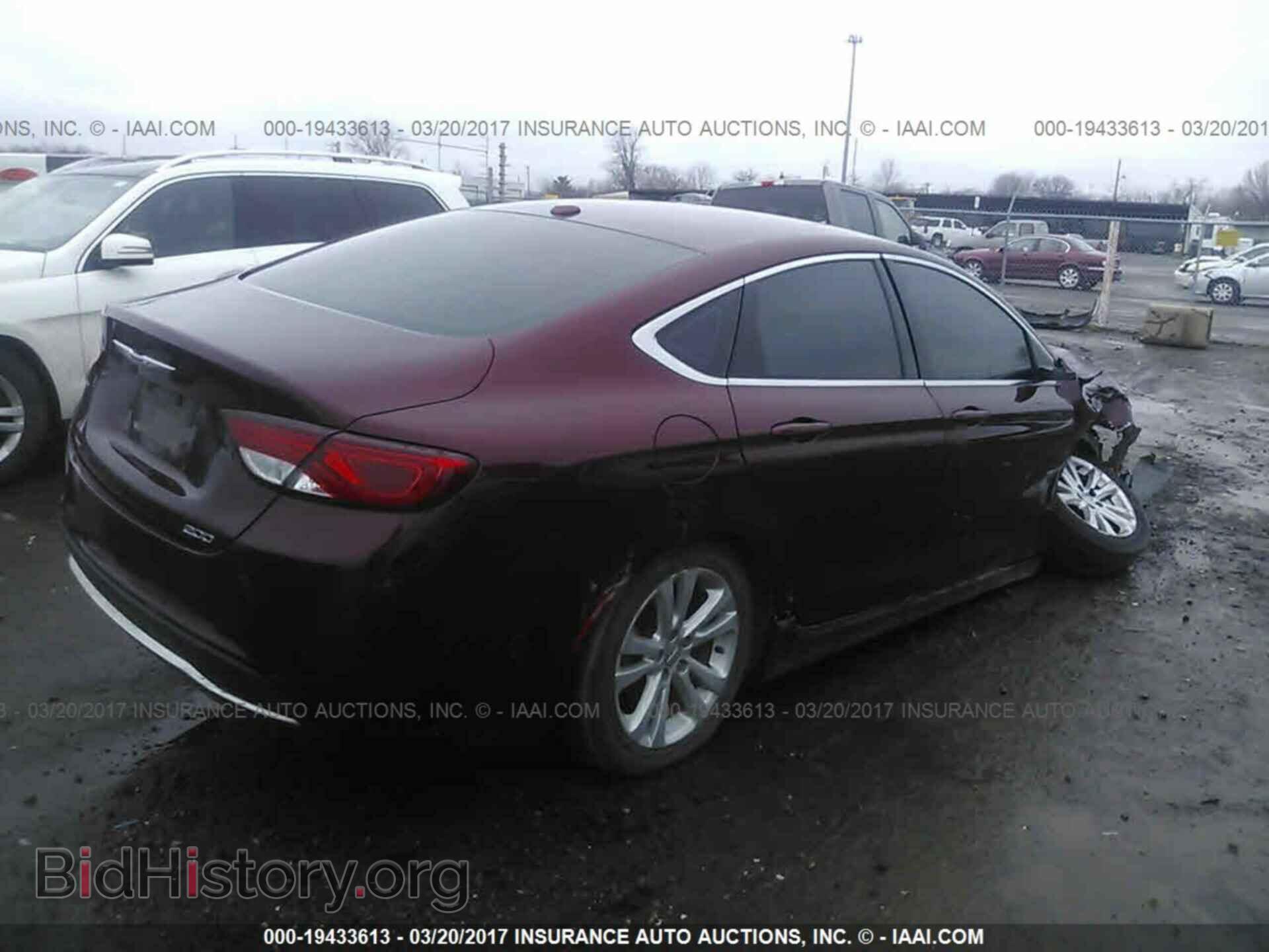 2015 Chrysler 200 - VIN: 1C3CCCAB9FN658499 - Photo 4