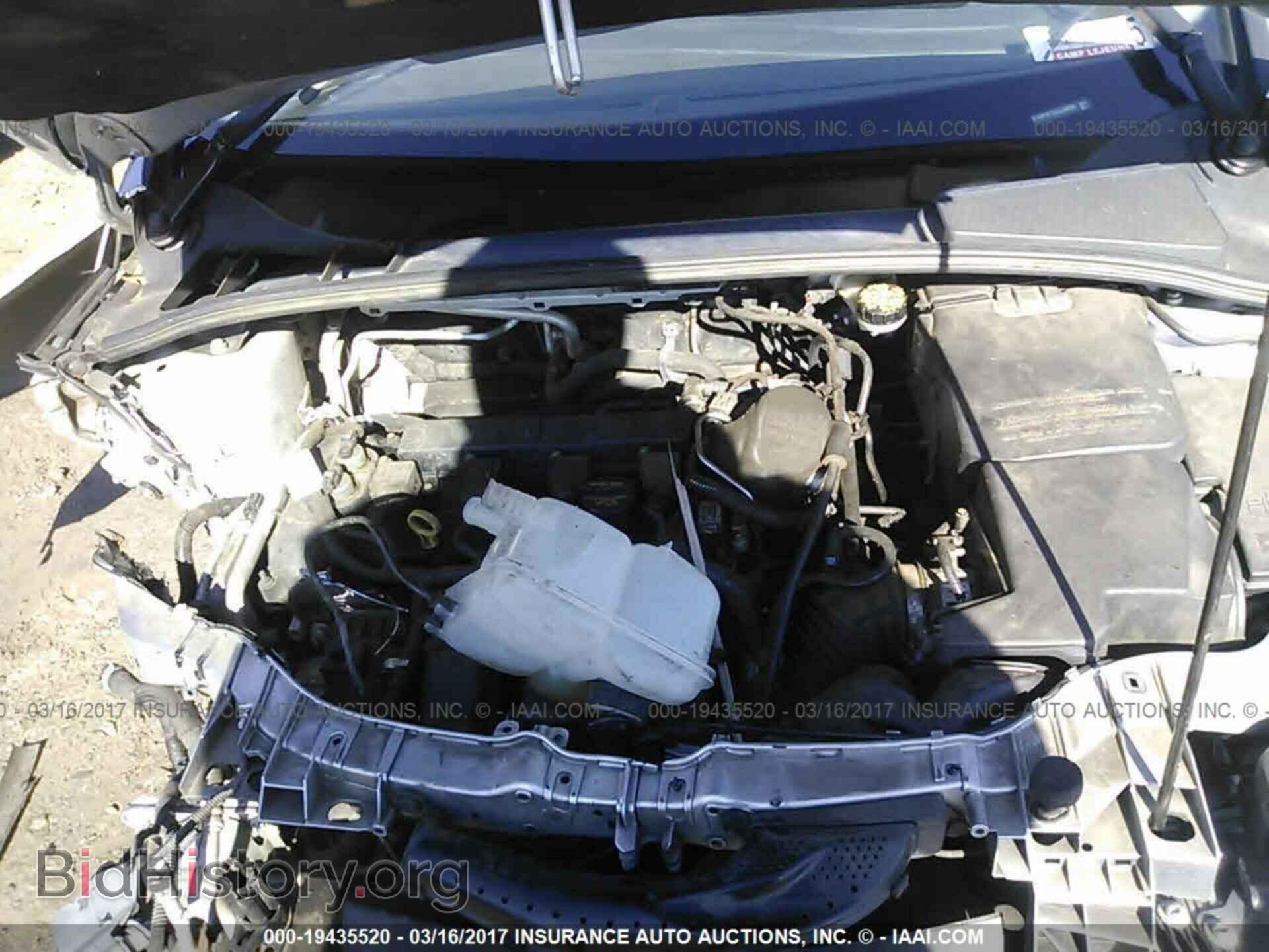 2012 Ford Focus - VIN: 1FAHP3F2XCL346090 - Photo 10