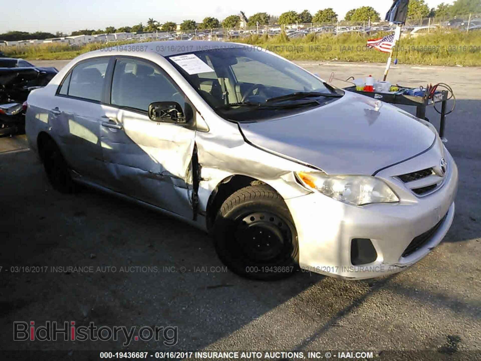 Photo 2T1BU4EE7CC803939 - Toyota Corolla 2012