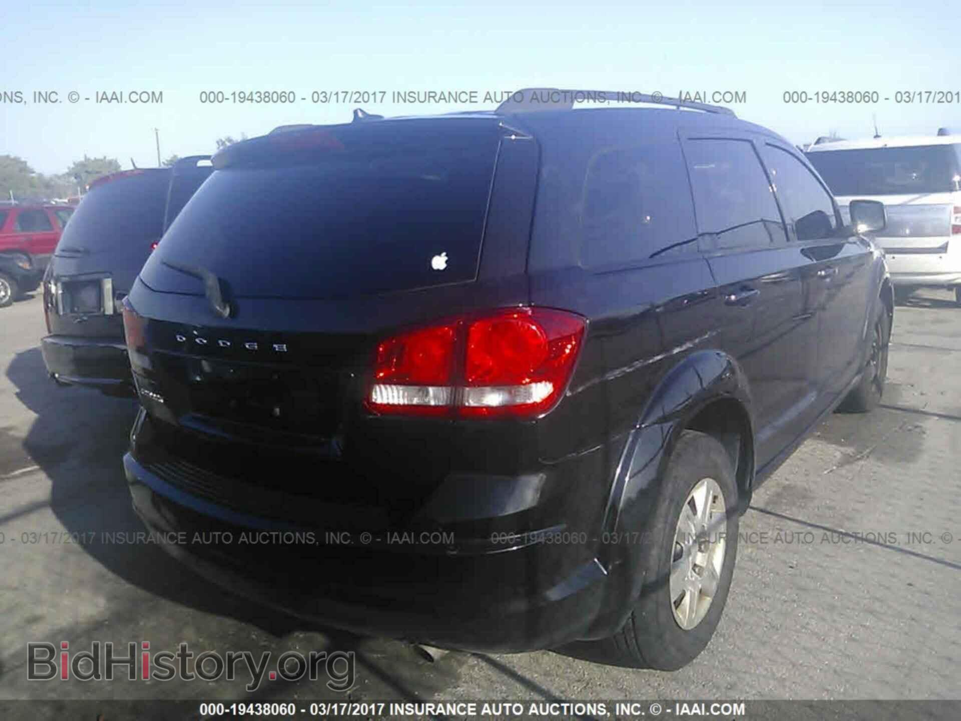 2011 Dodge Journey - VIN: 3D4PG4FB8BT530090 - Фото 4